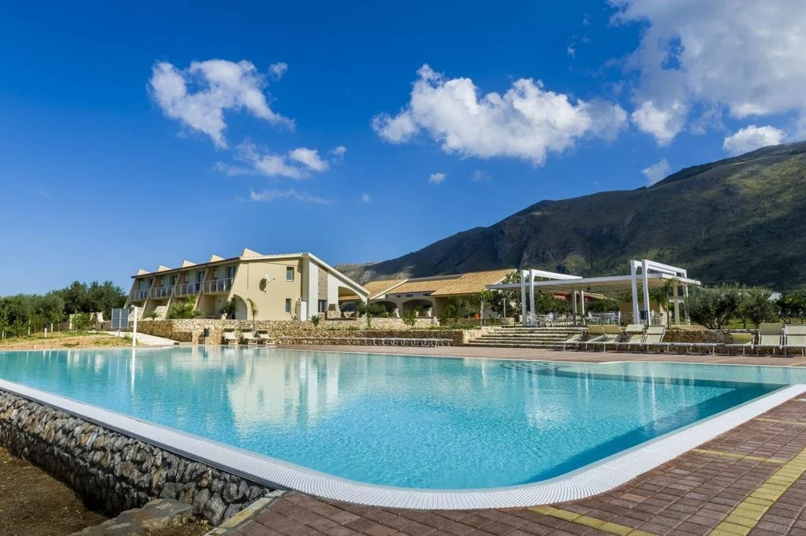 Villa Borgo Aranci Resort
