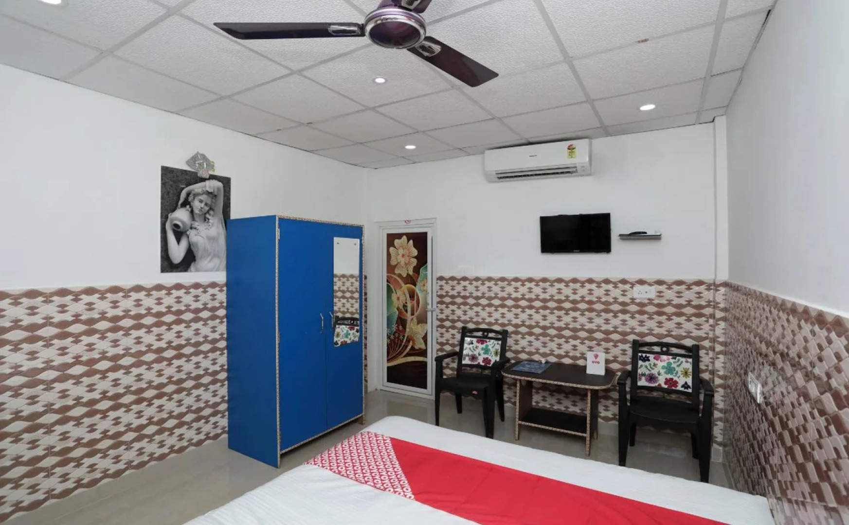 Varsha Resort By OYO Rooms