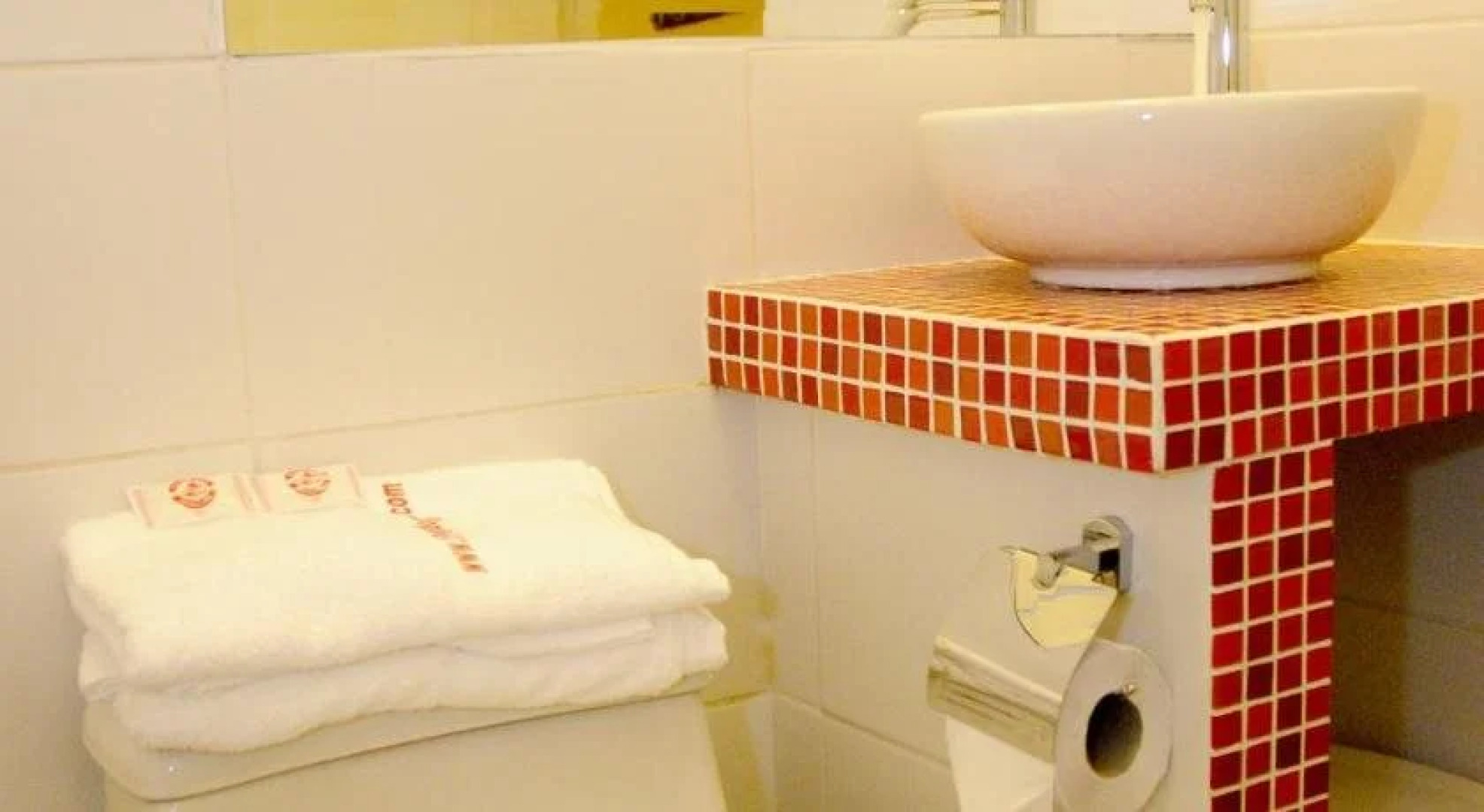 Flying Dog Backpackers Hostel