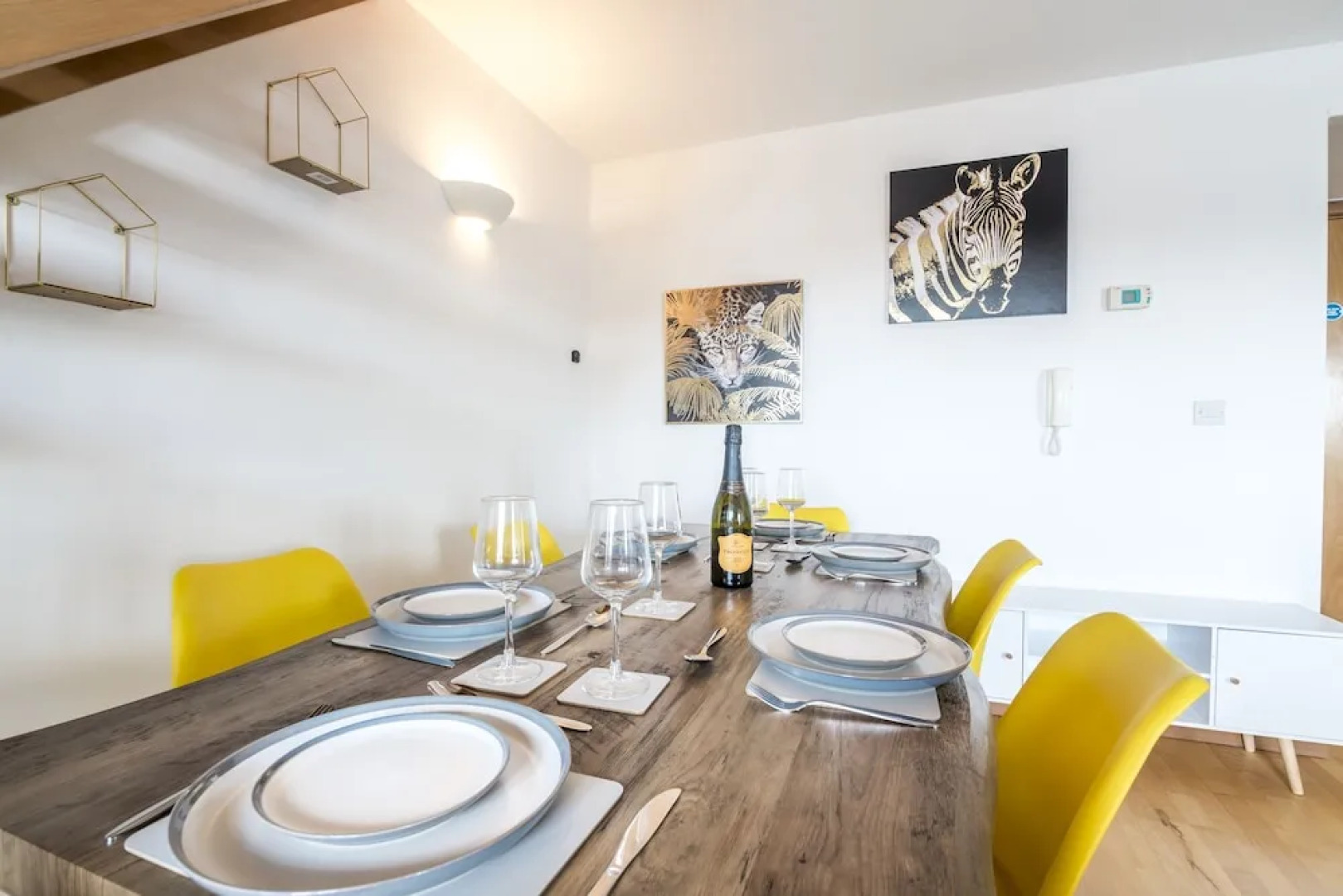 Marina View - 3 Bedroom - Milford Haven