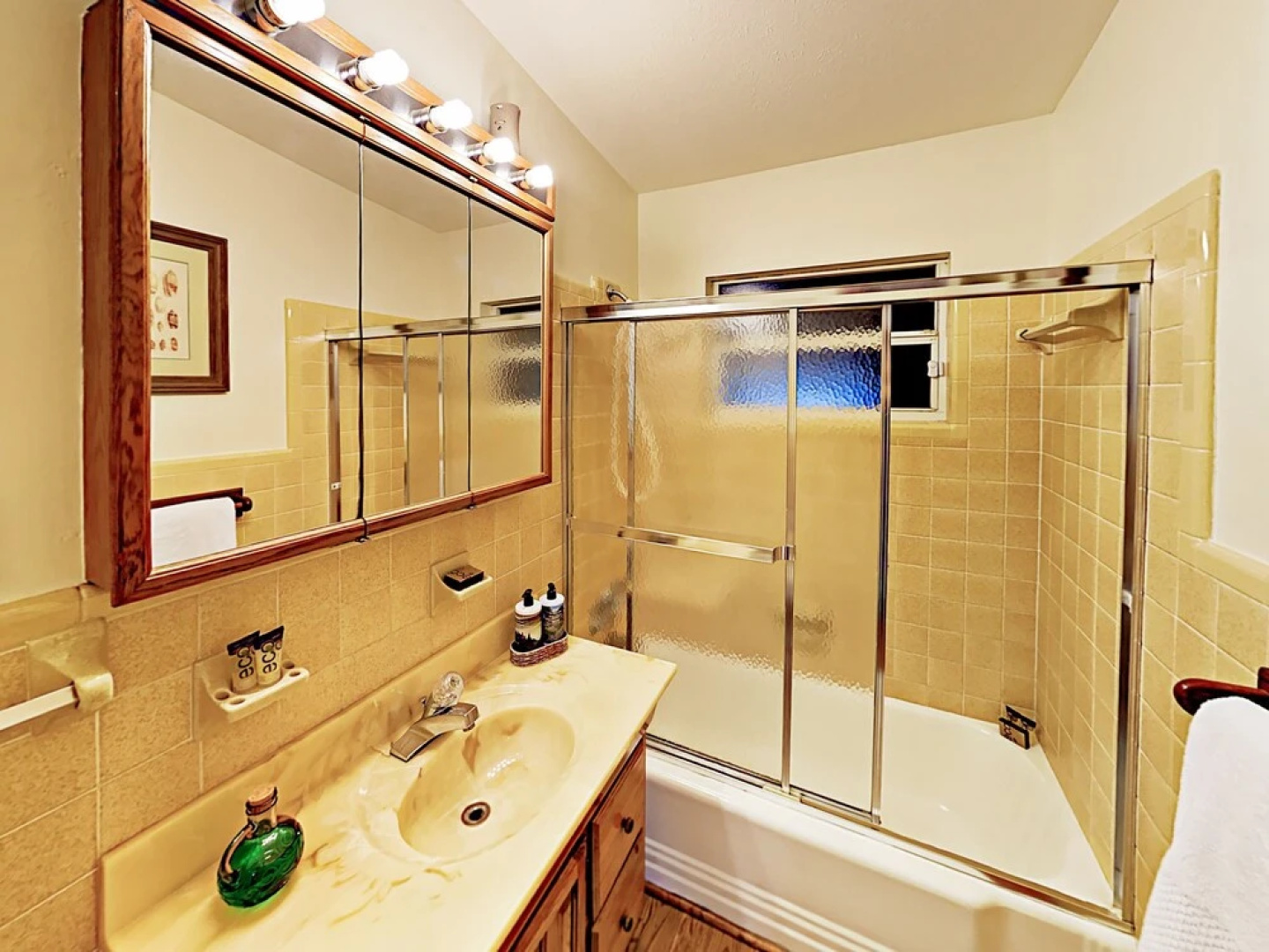 449 Seaworthy Road Duplex Unit #1 2 Bedrooms 2 Bathrooms Duplex