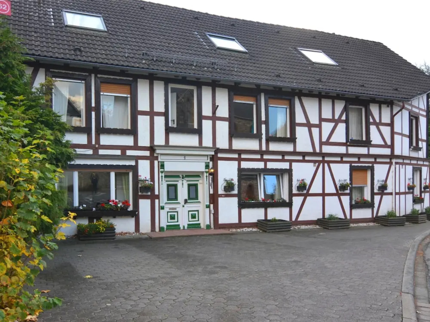 Spacious Group Home near Winterberg & Willingen with Private Garden