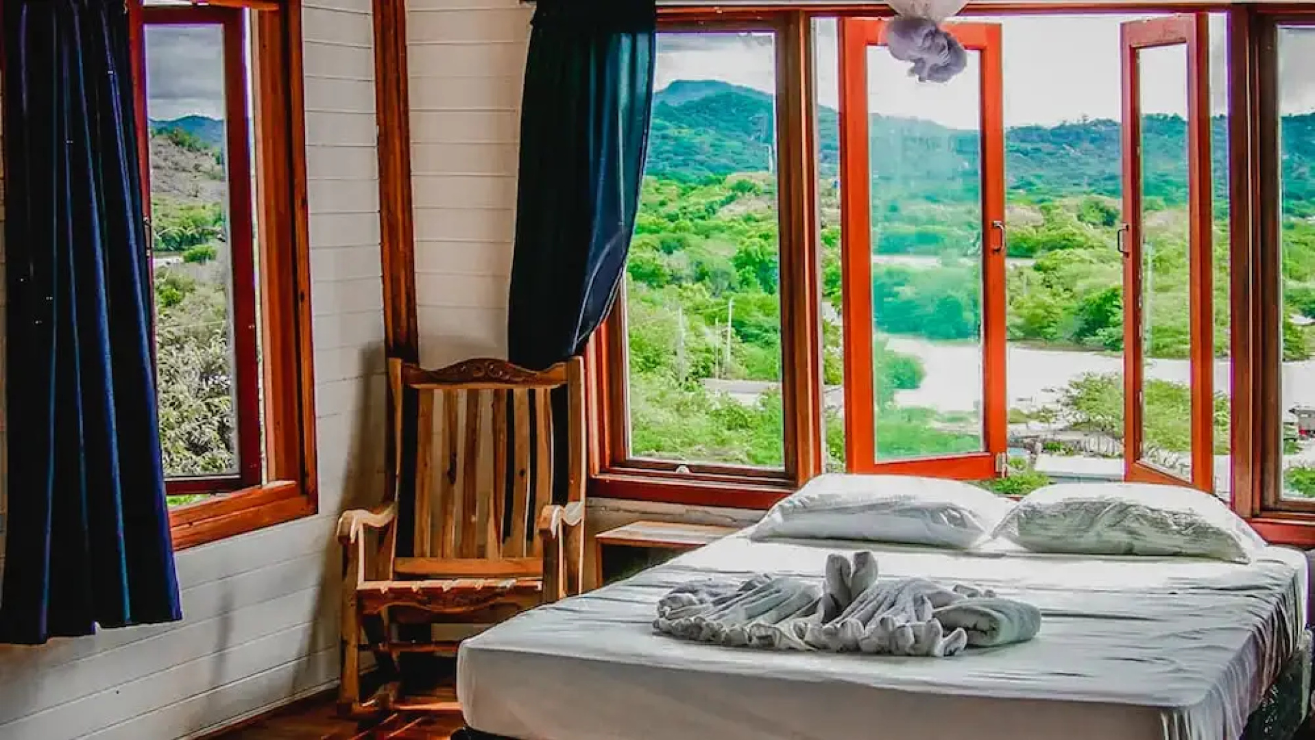 Magnific Rock - Surf Resort & Yoga Retreat Nicaragua - Hostel