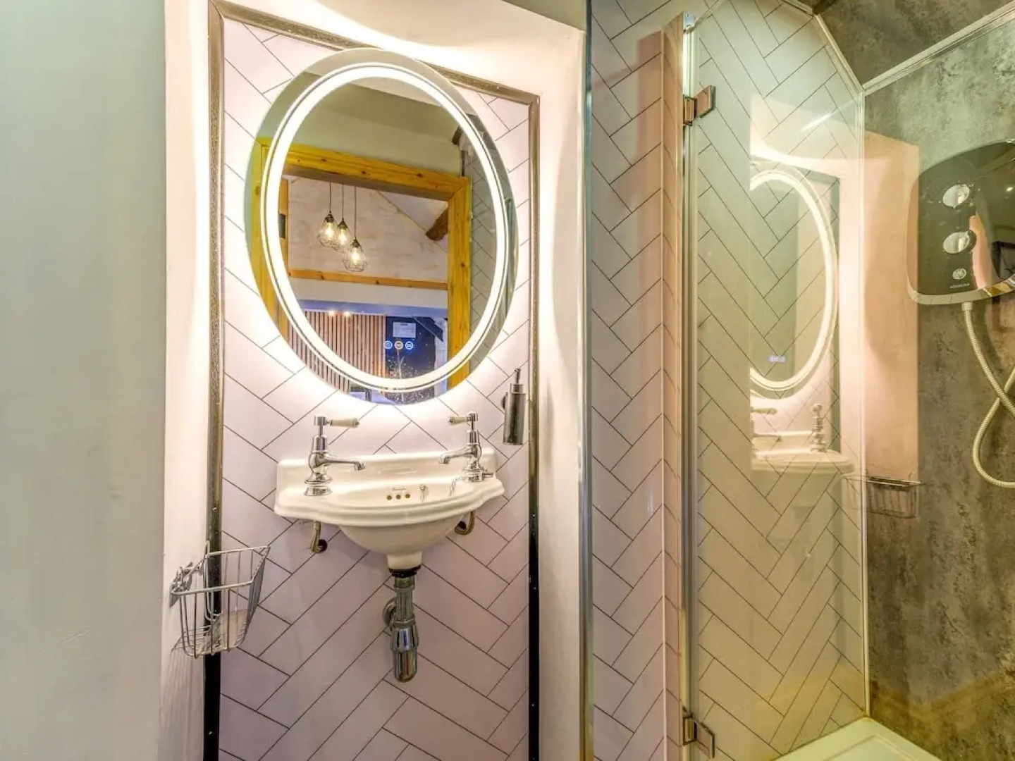 Host Stay The Hideaway