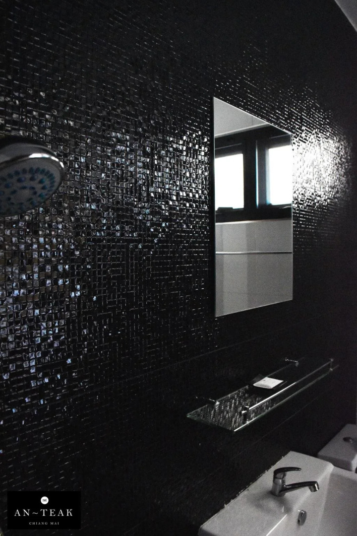 The An-Teak Chiang Mai