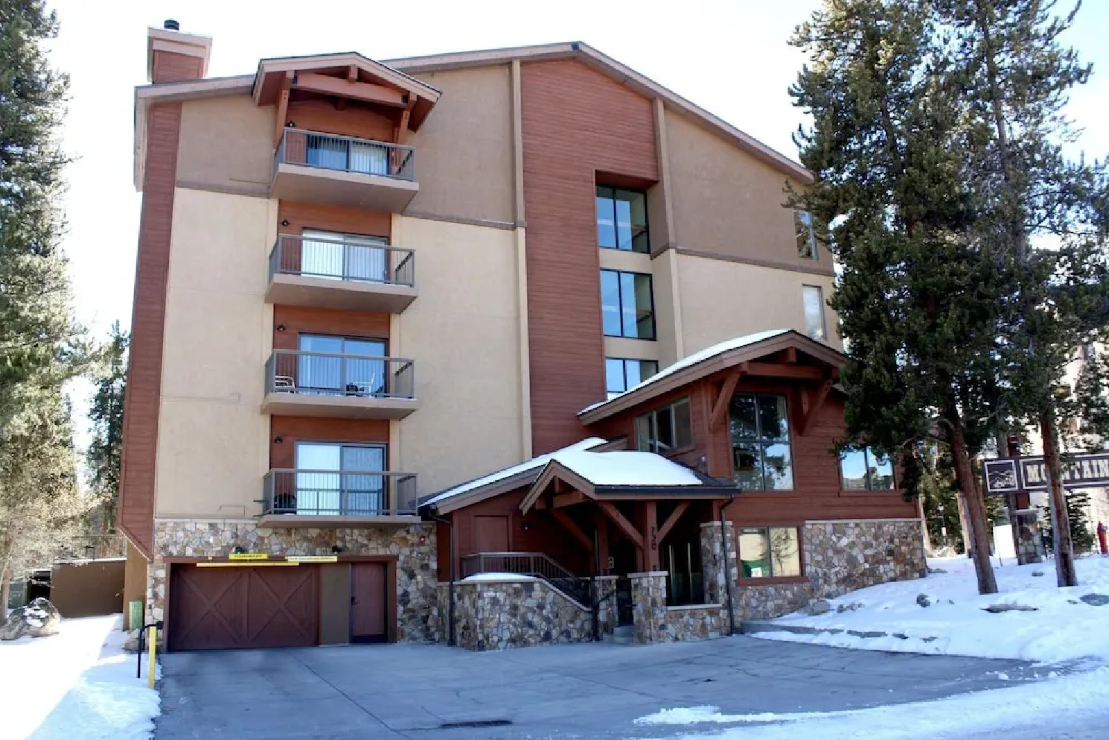 Mountainwood Condominium 103 - 2 BR