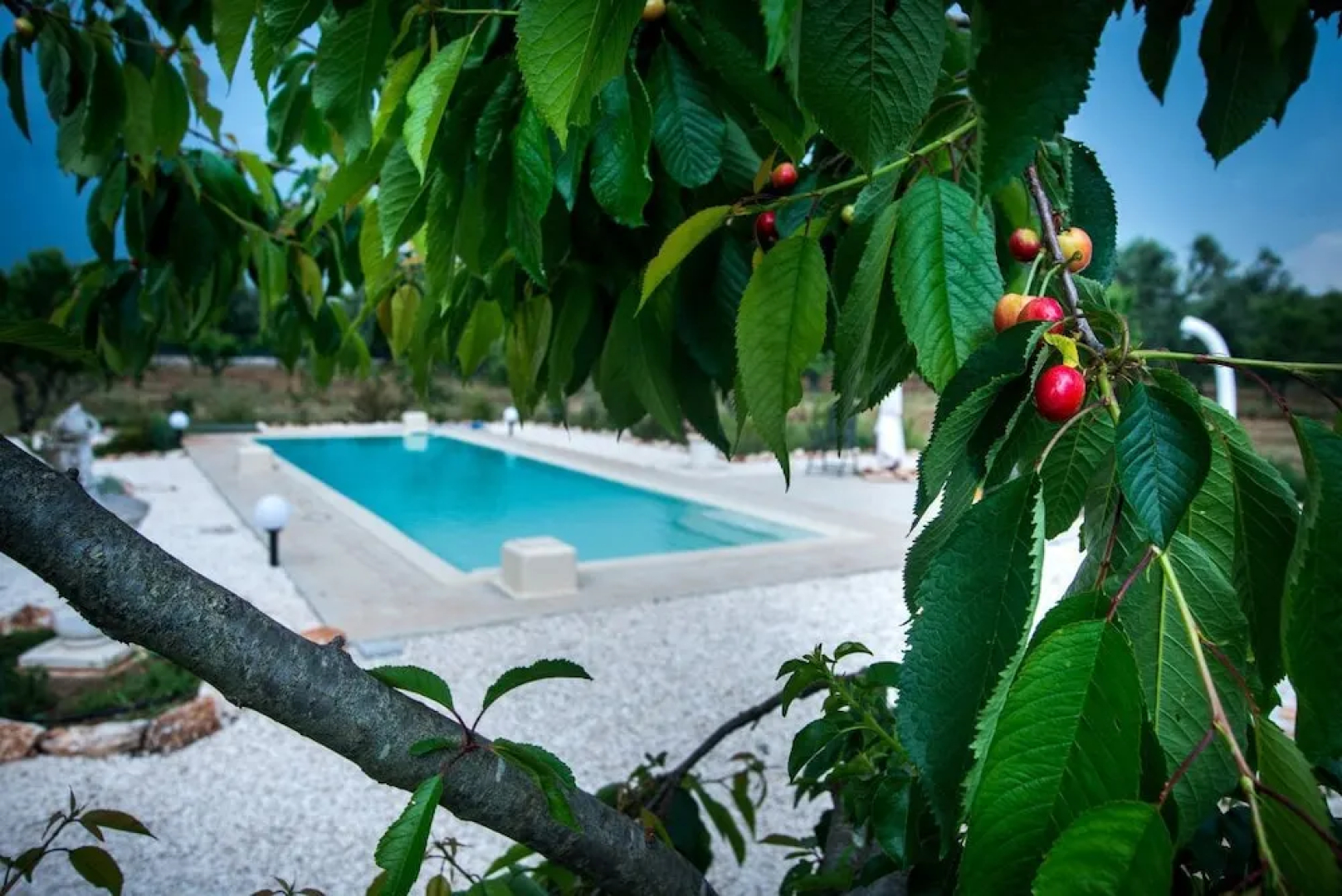 Lamia Tipica con Piscina