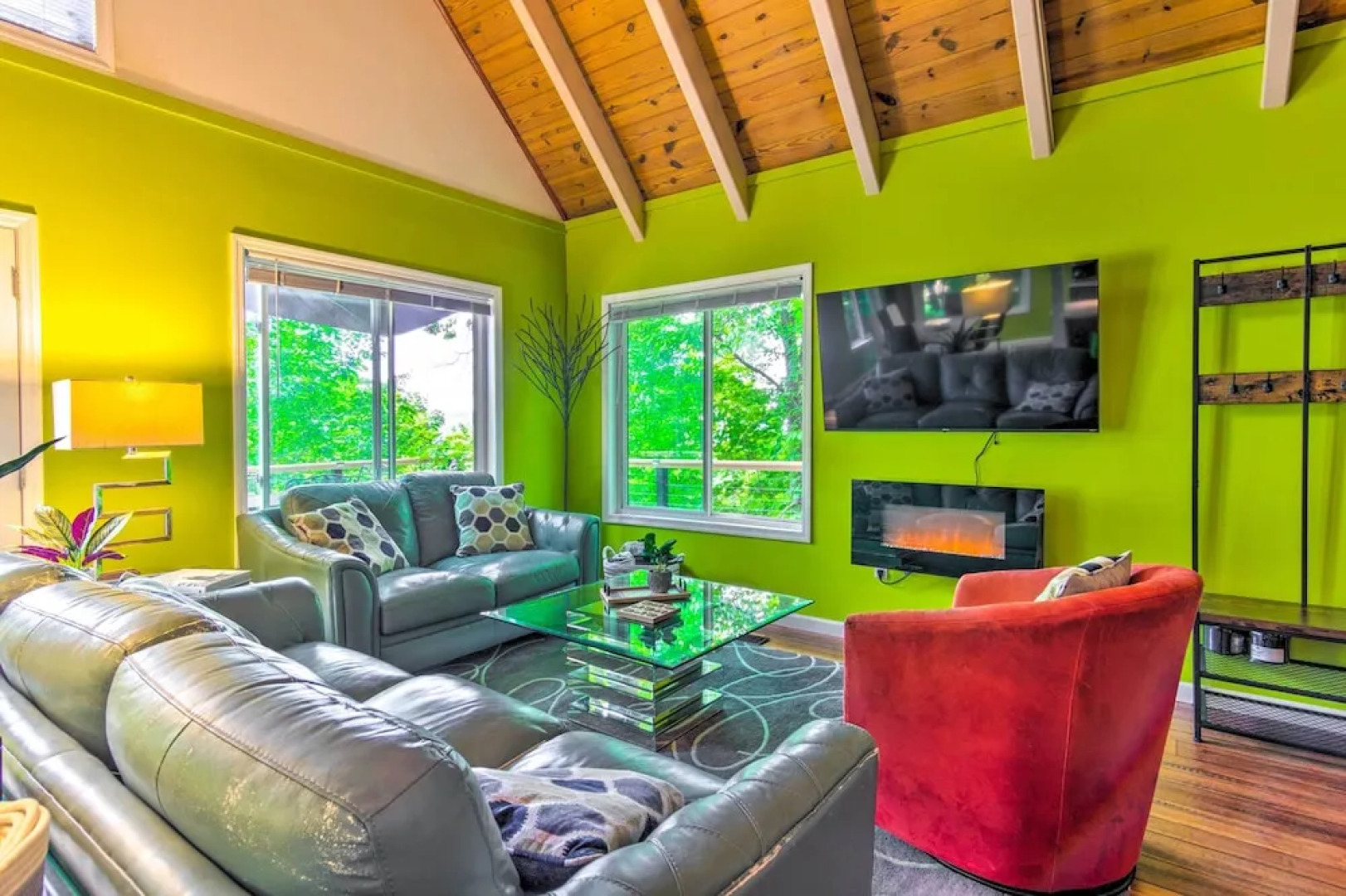 Game Room & Mountain Views: Lake Lure Retreat!