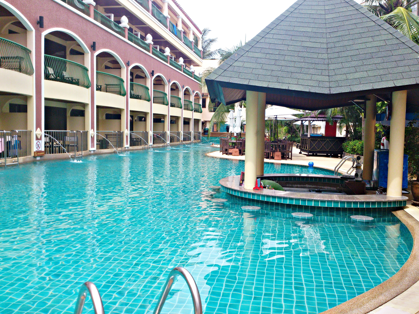 Karon Sea Sands Resort