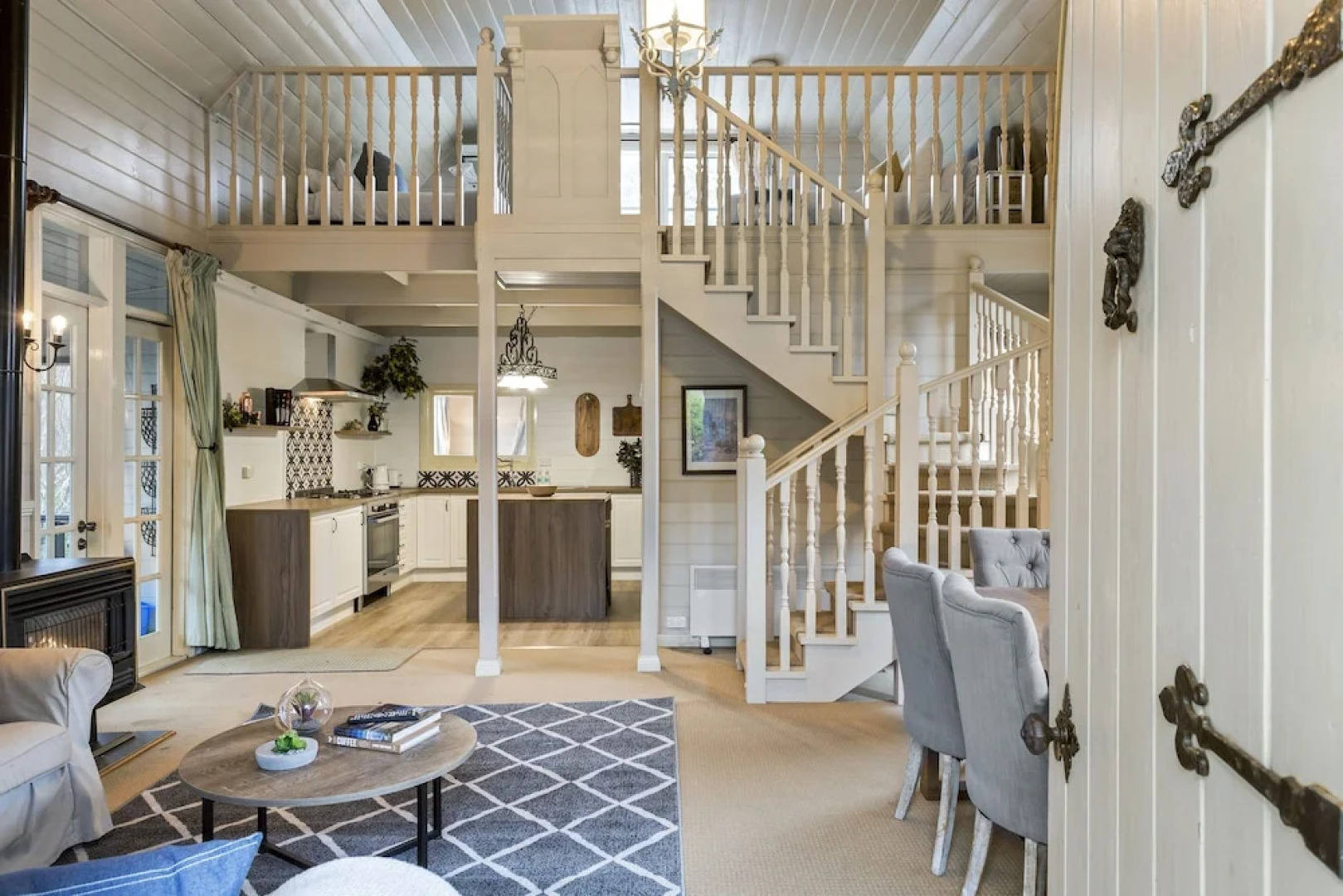 Tasmania frankford road (i)