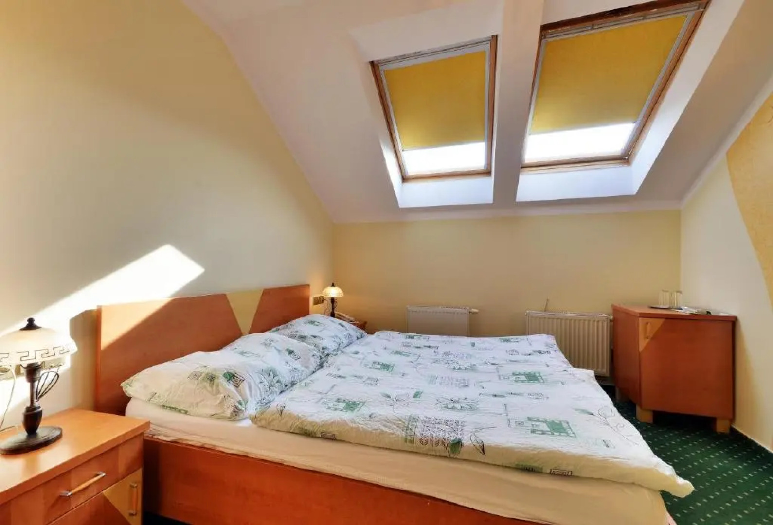 Restaurace a penzion Kamenec