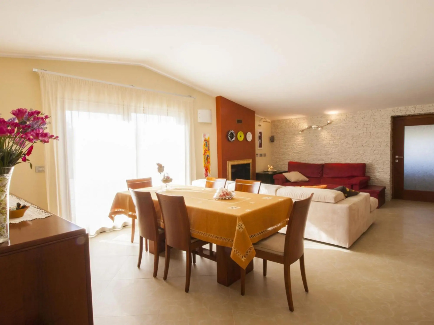 Stunning Holiday Home in Melissano with Swimming Pool