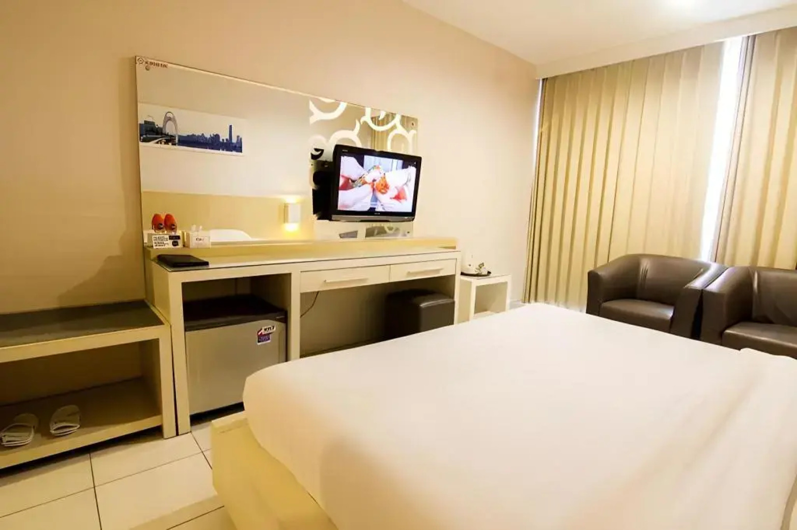 Royal Hotel n' Lounge