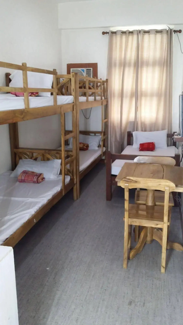 Rooms498