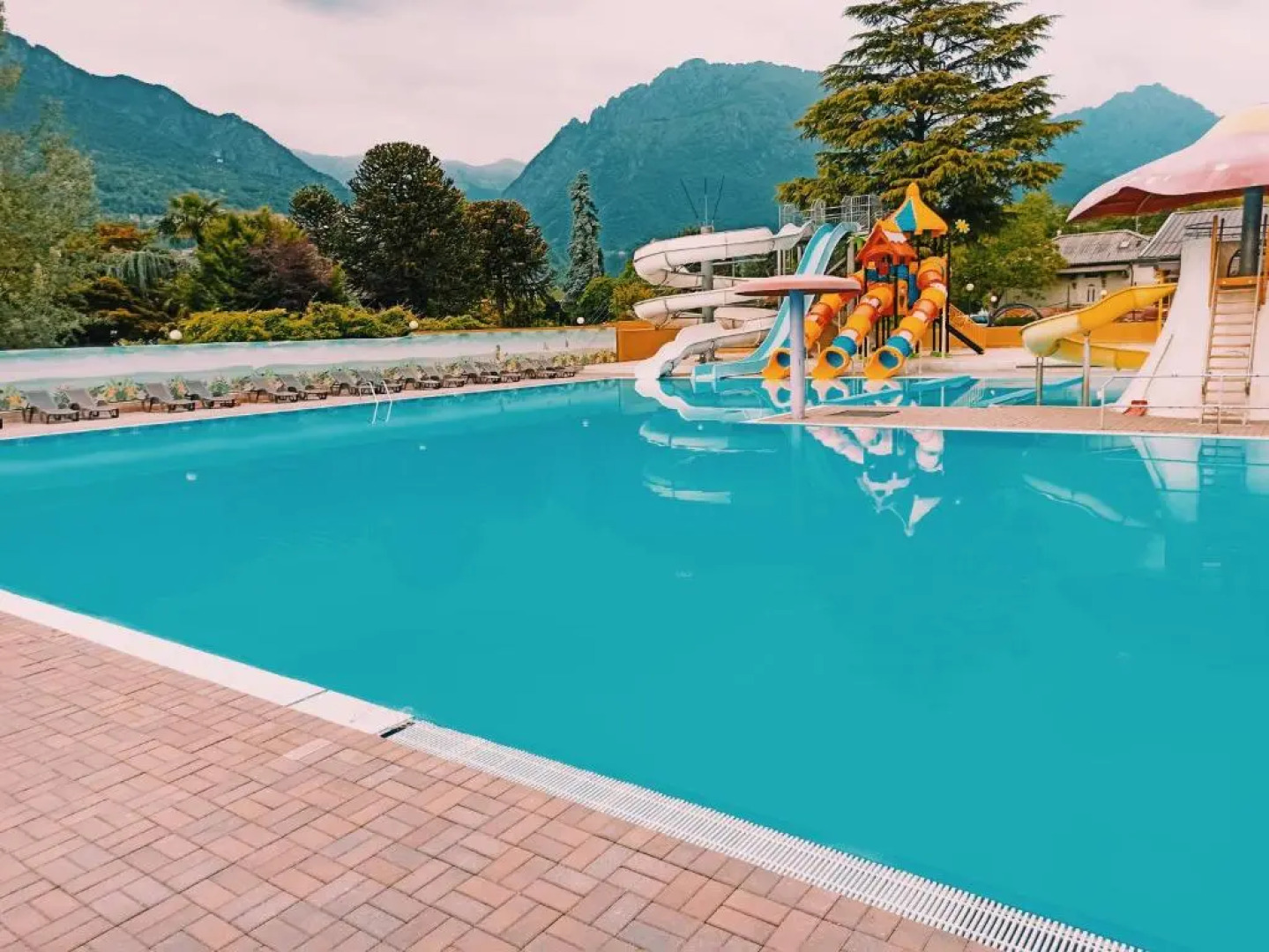 Bungalow SEAESTA RED Lago di Lugano
