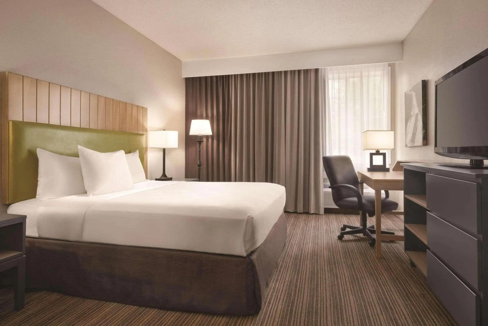 Country Inn & Suites by Radisson, Eagan, MN