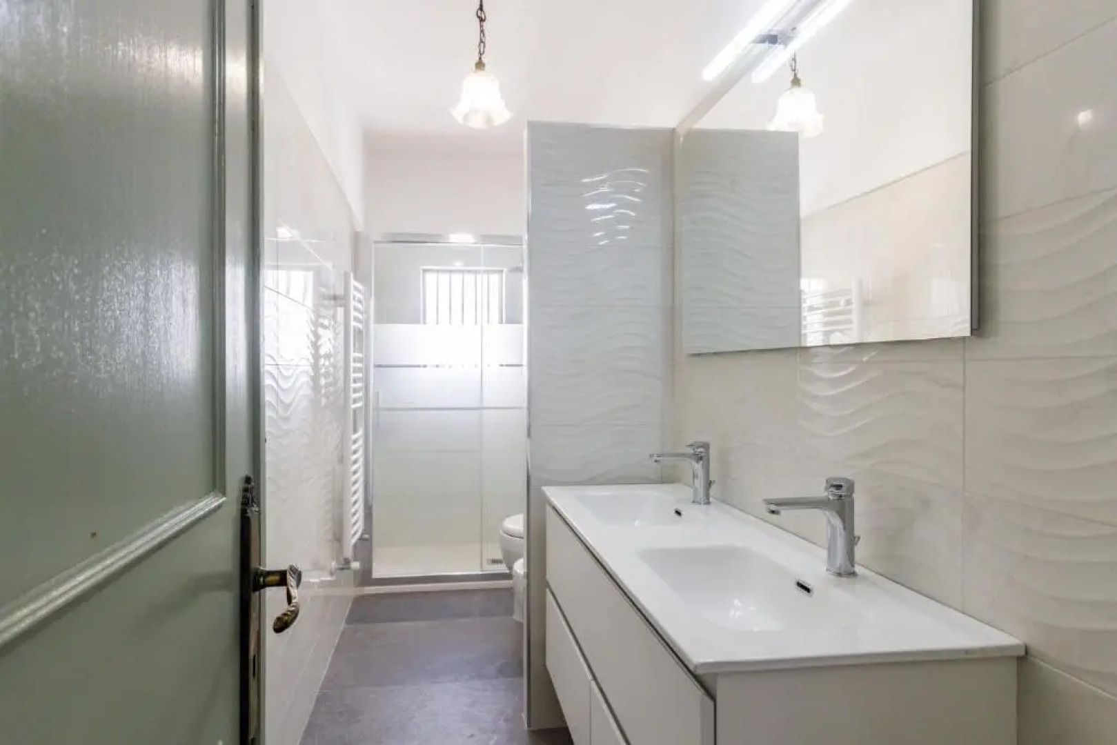 Domus Perrone Liberty Flat