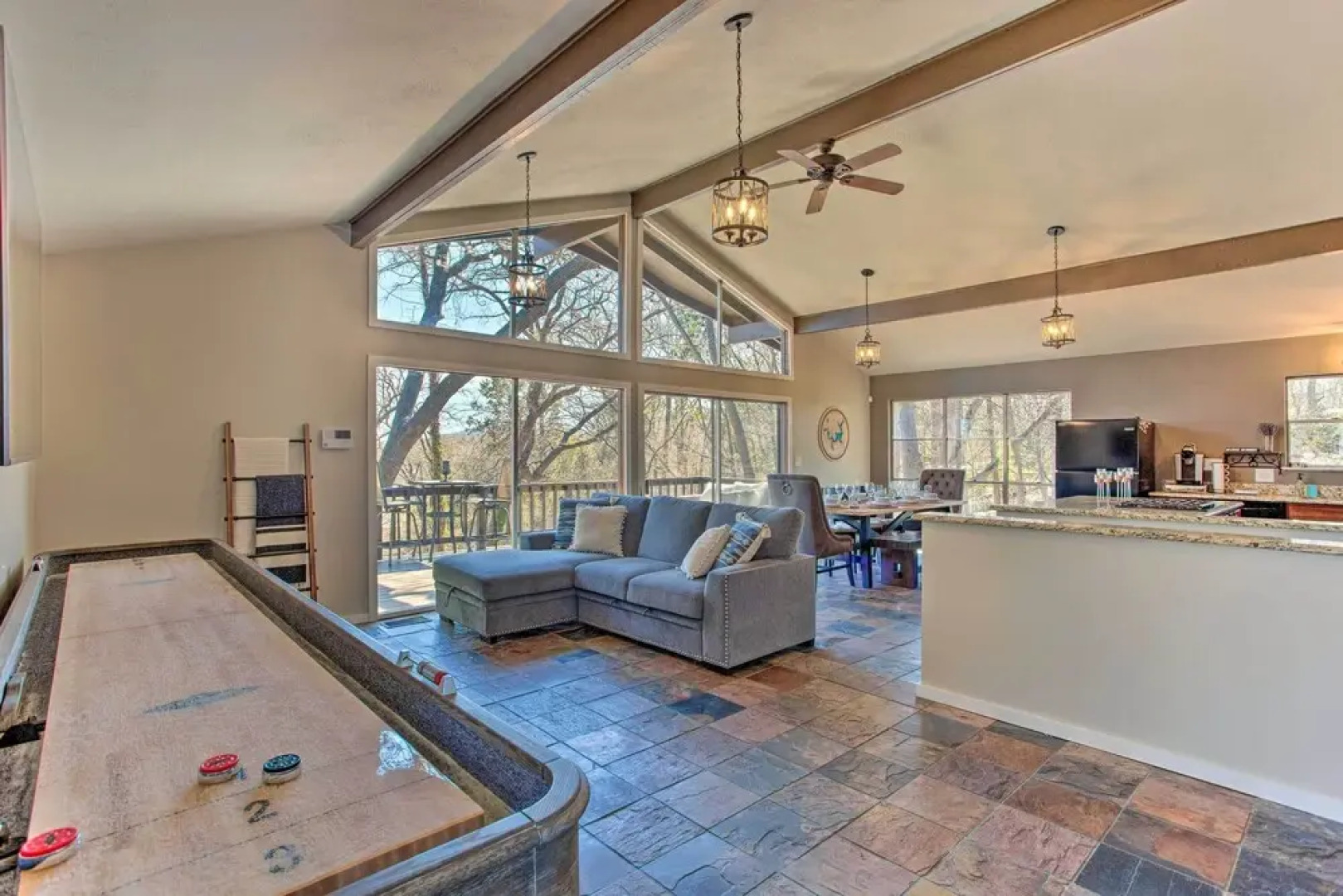 Pottsboro Home < Half-mi to Lake Texoma!