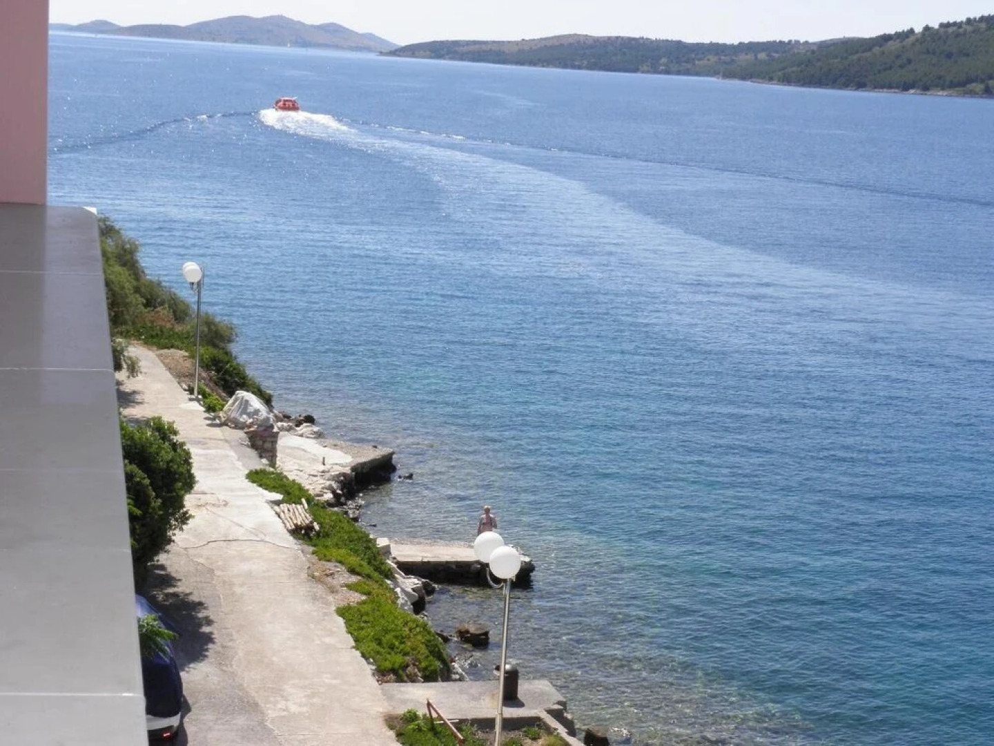 Svetka - 10m From the sea - A7