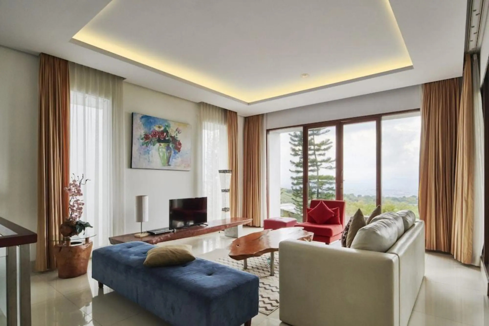 Harmony Hilltop City View 4BR Villa With Pool