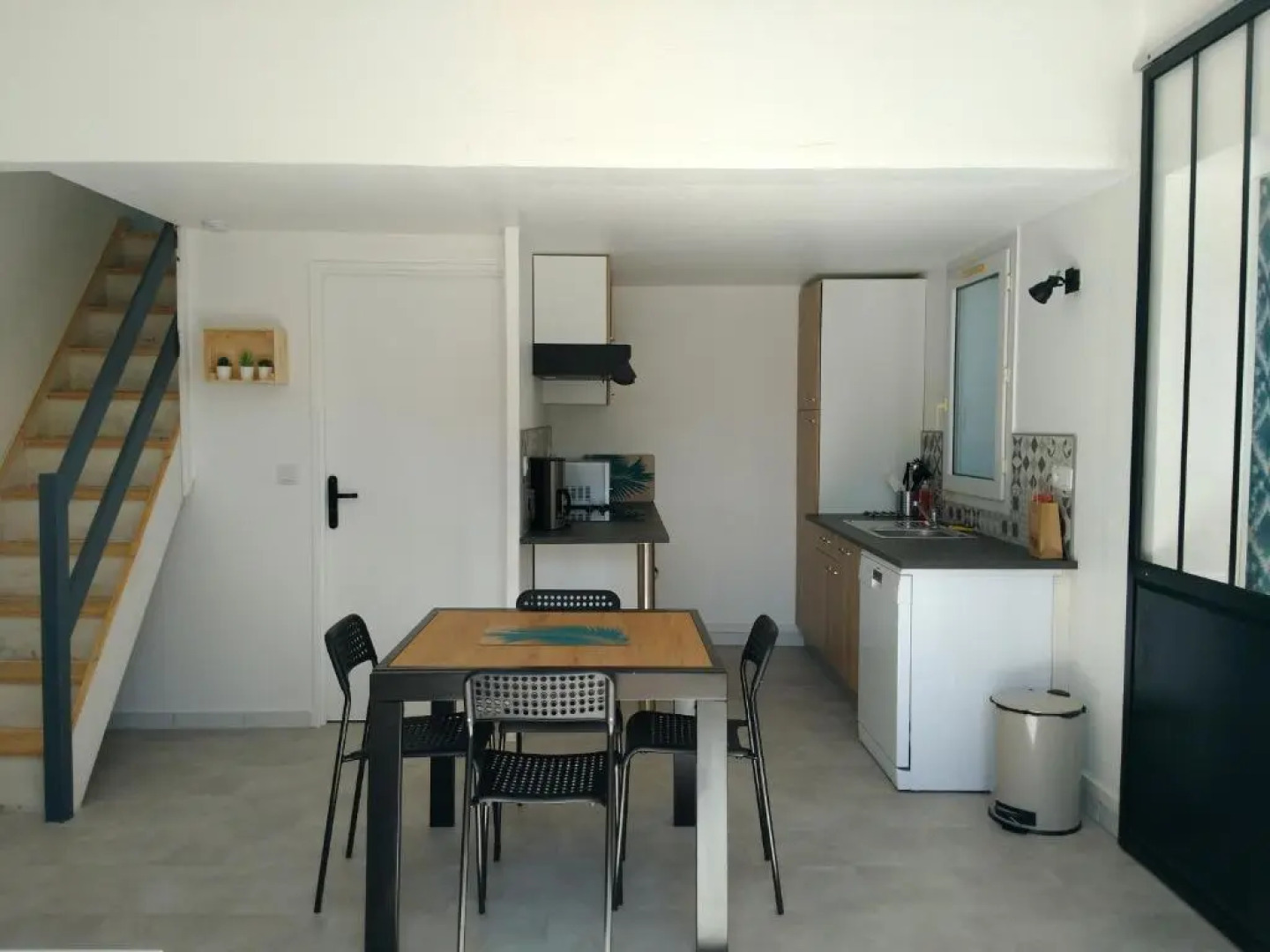 Petit Loft T2 bis mezzanine avec jardin et piscine