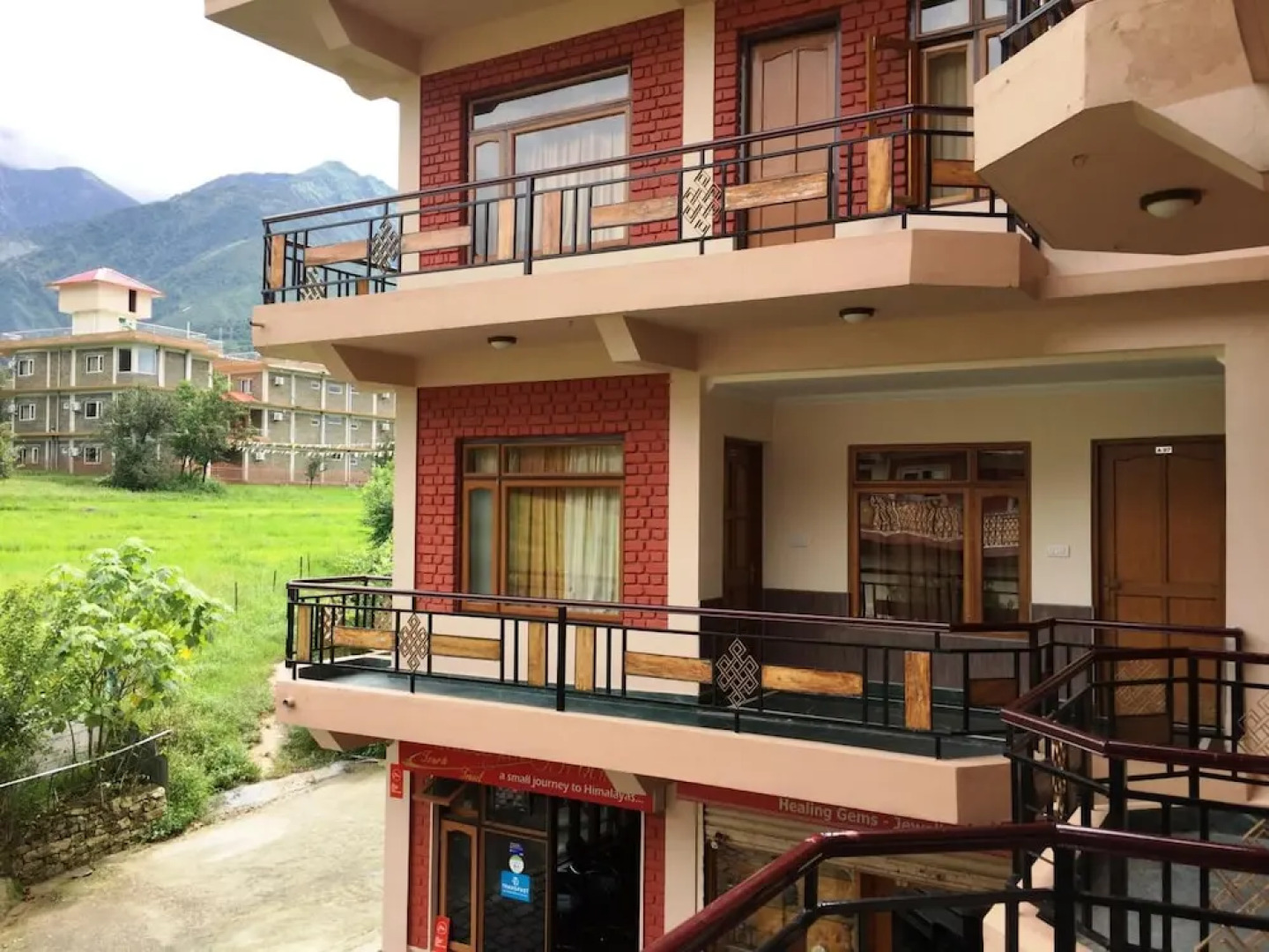 Hotel Samdupling Himalayan Brothers