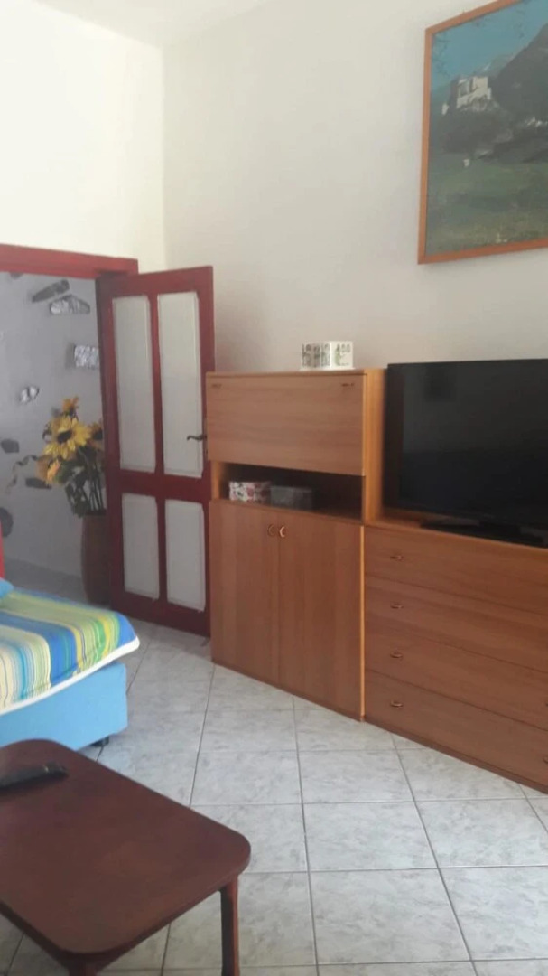 House With 2 Bedrooms in Sennariolo, With Furnished Terrace - 12 km Fr