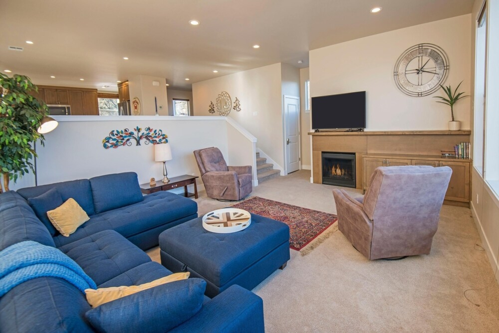 328 Parks Loop
