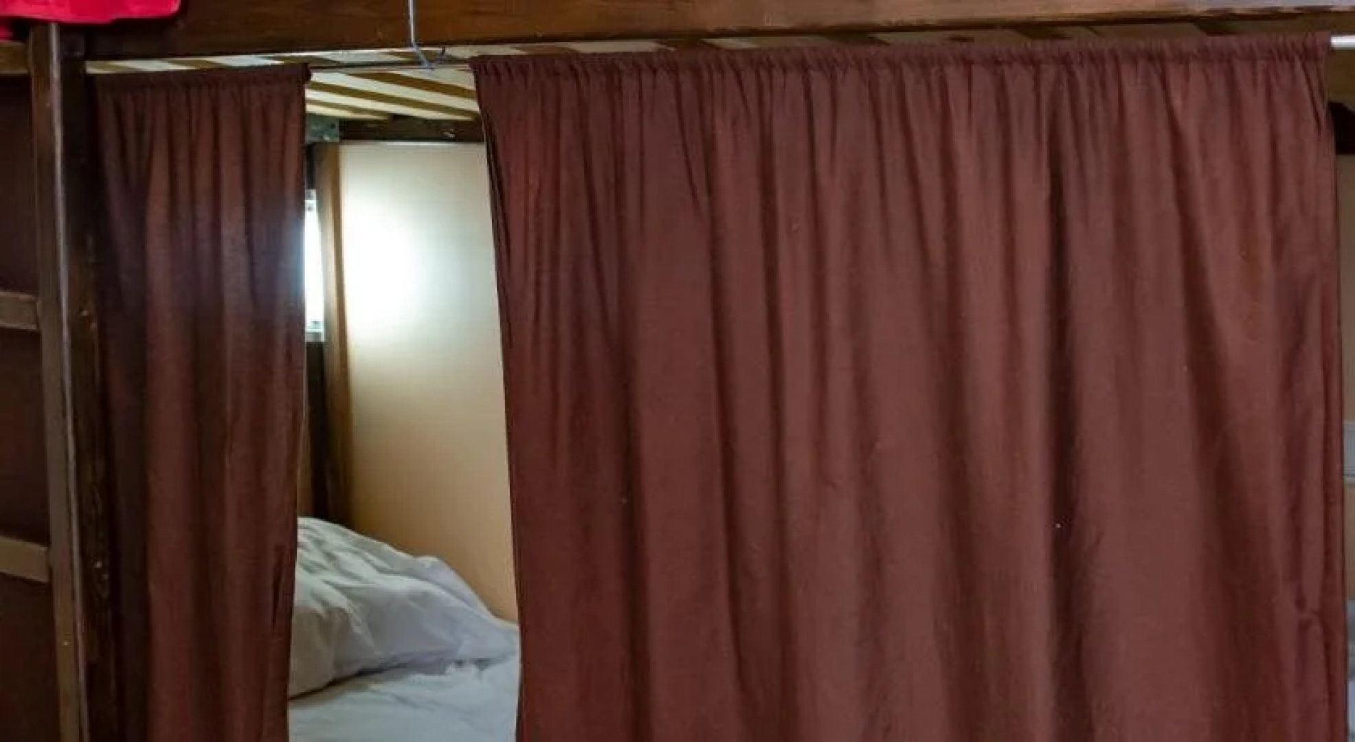 Sweet Hostel