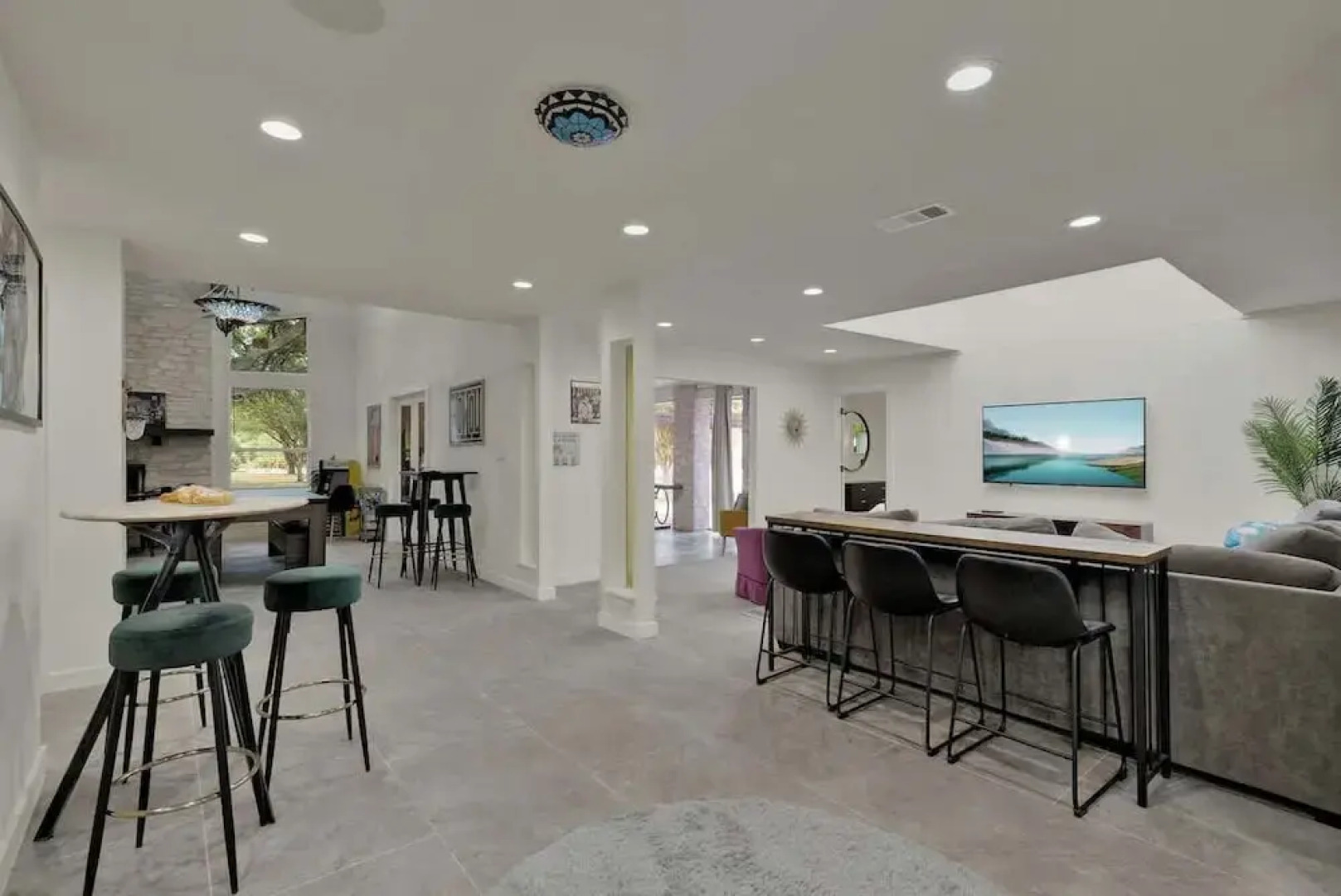 Whitewater River House - Game Room, Firepit, Walking Distance to Whitewater Amphitheater!