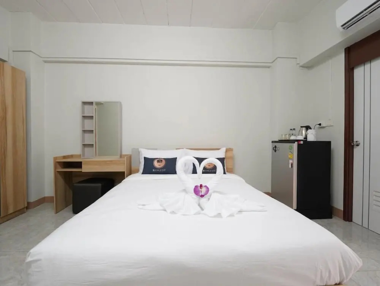 RoomQuest SPS Hotel and Residence