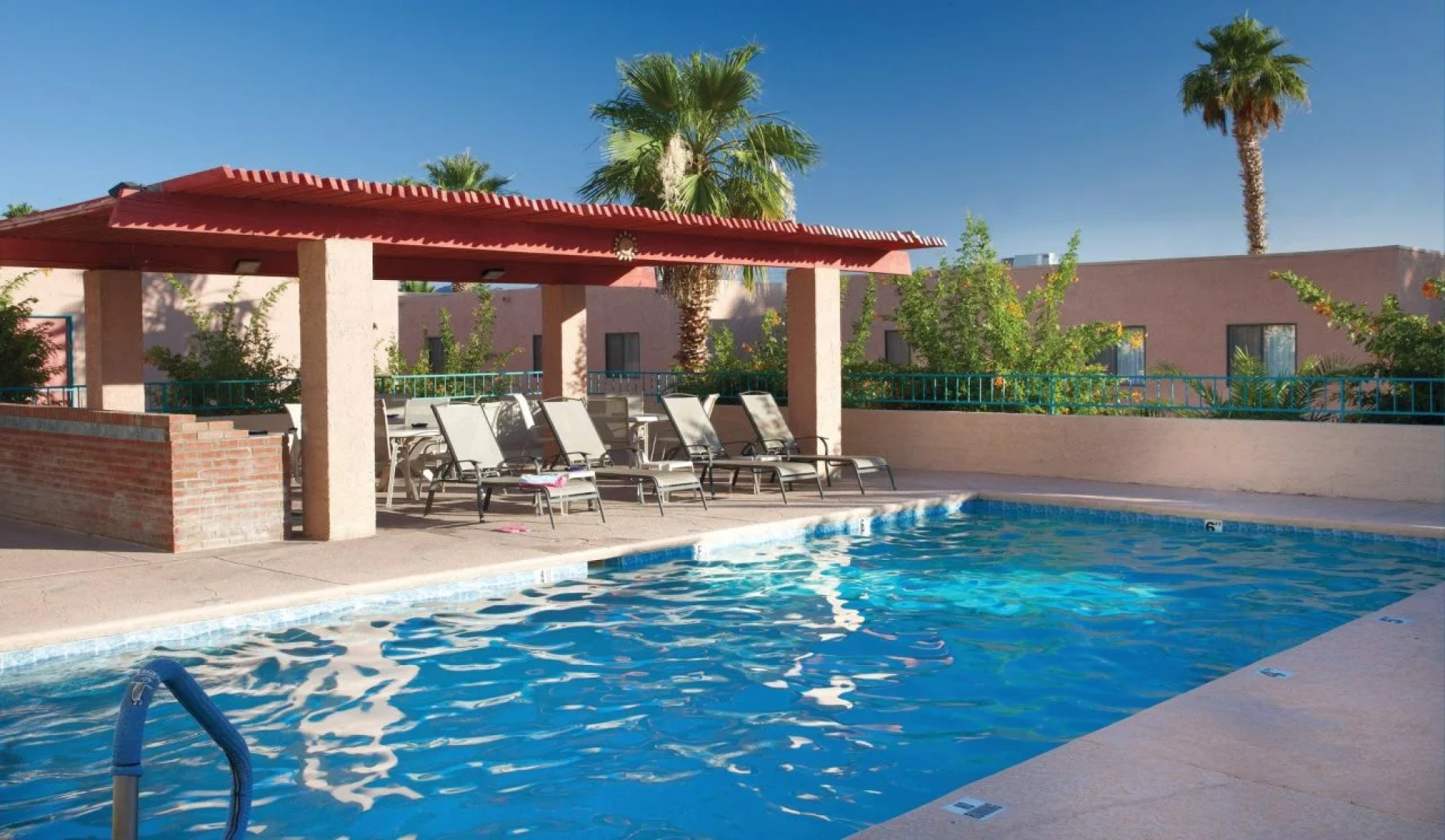 GetAways at Havasu Dunes Resort