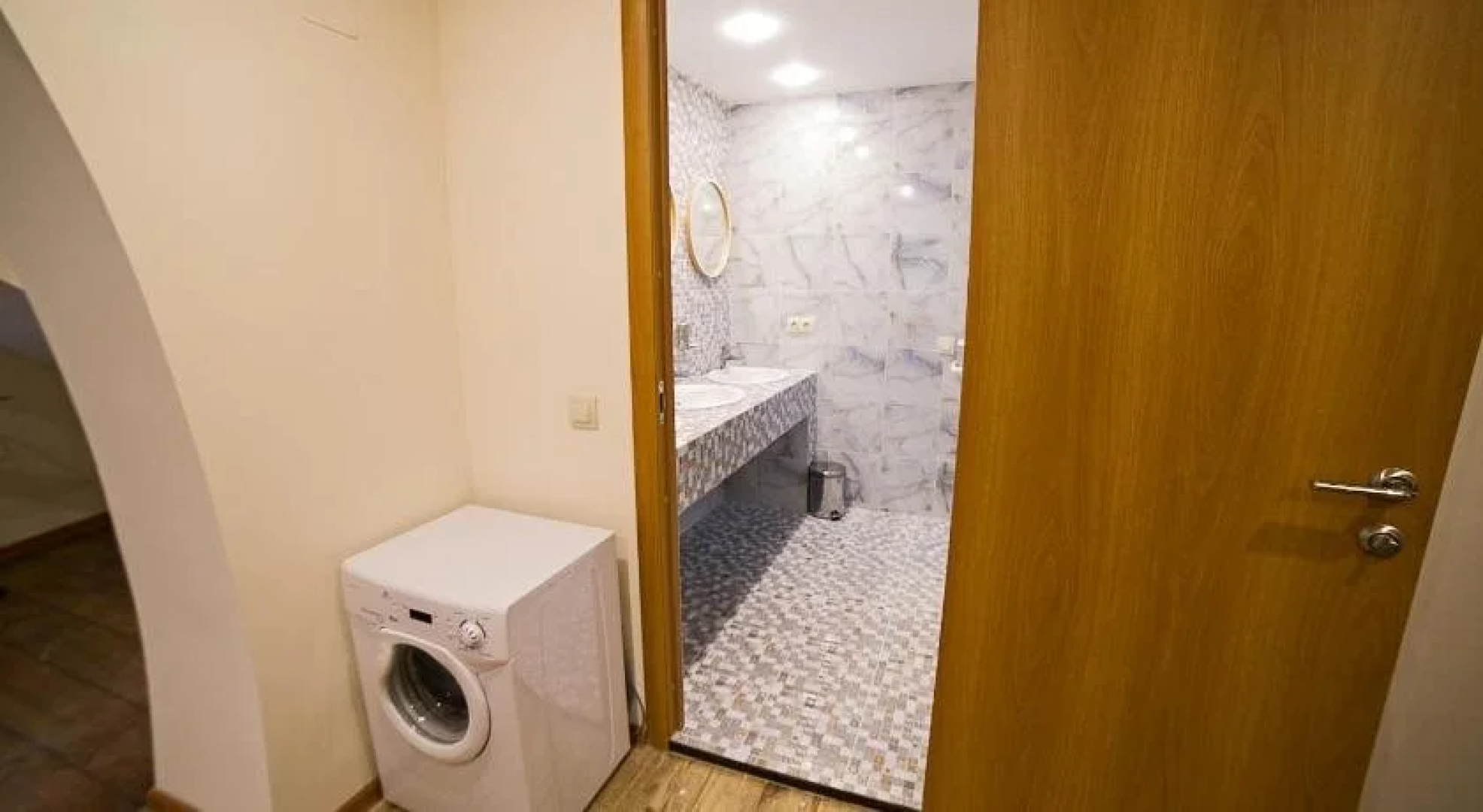 Parus Hostel