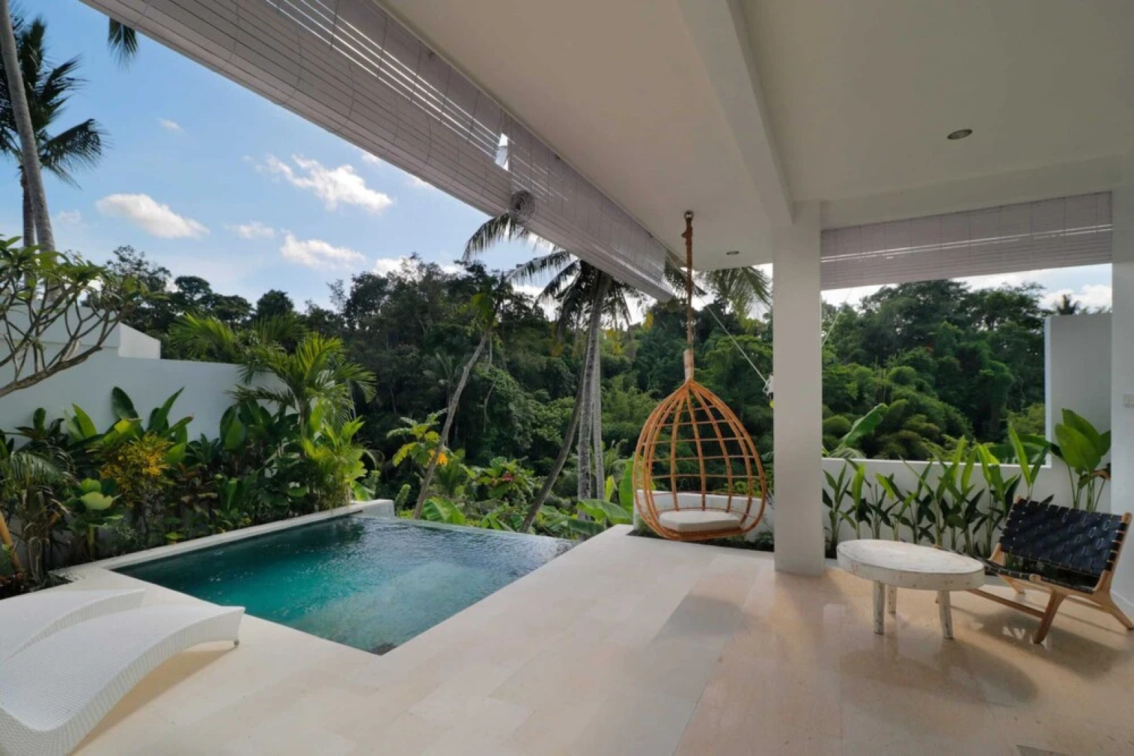 Limitless Jungle Villas Complex, 5 BR, Ubud With Staff