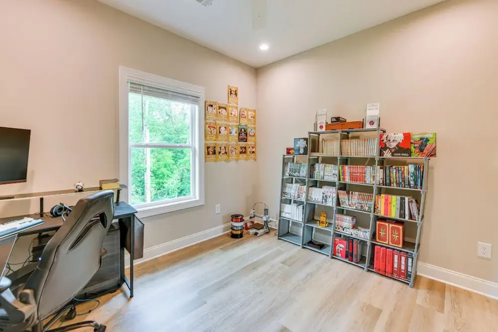 4 Mi to Auburn University: Townhome w/ Fenced Yard