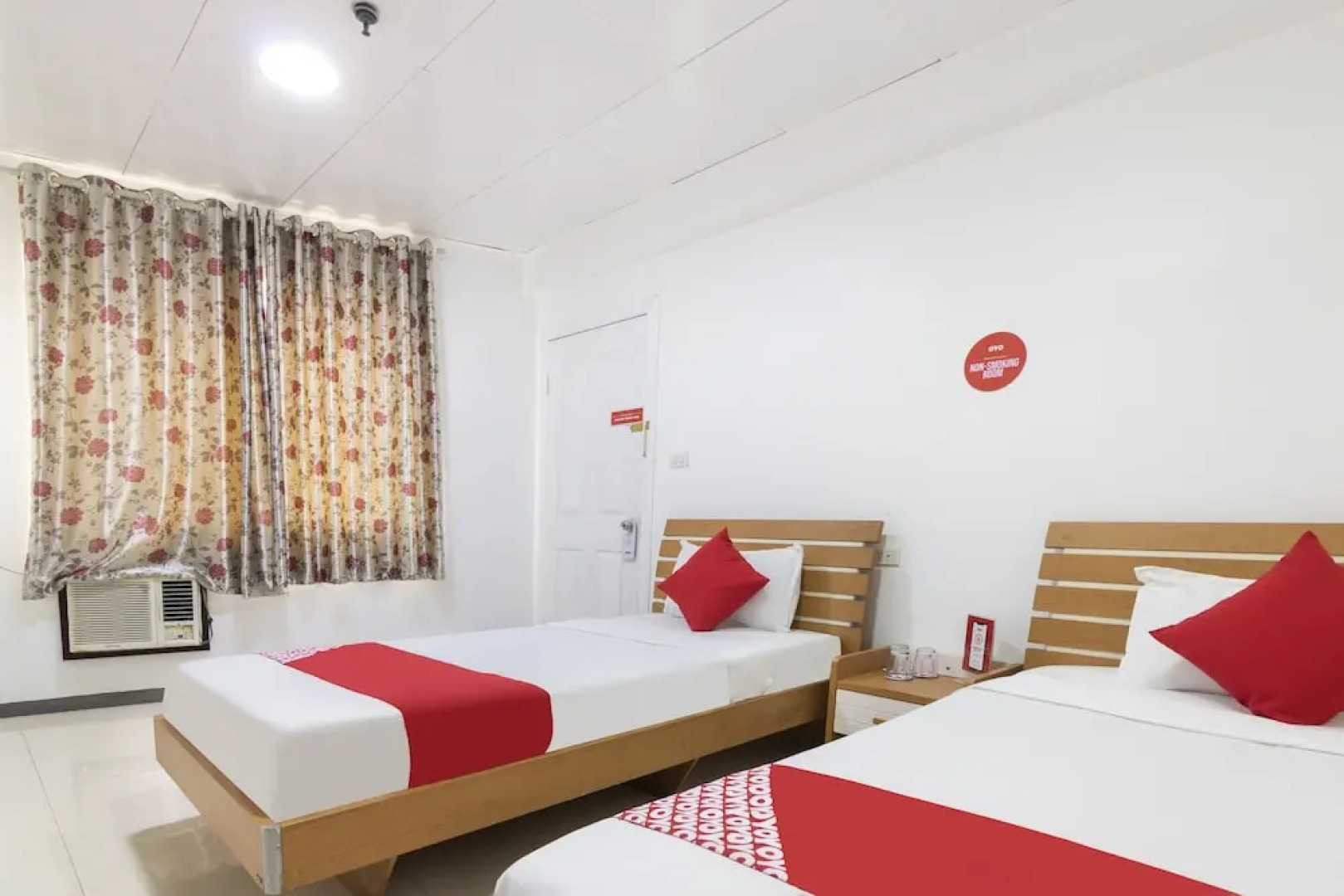 Lucky Hotel by Oyo Rooms