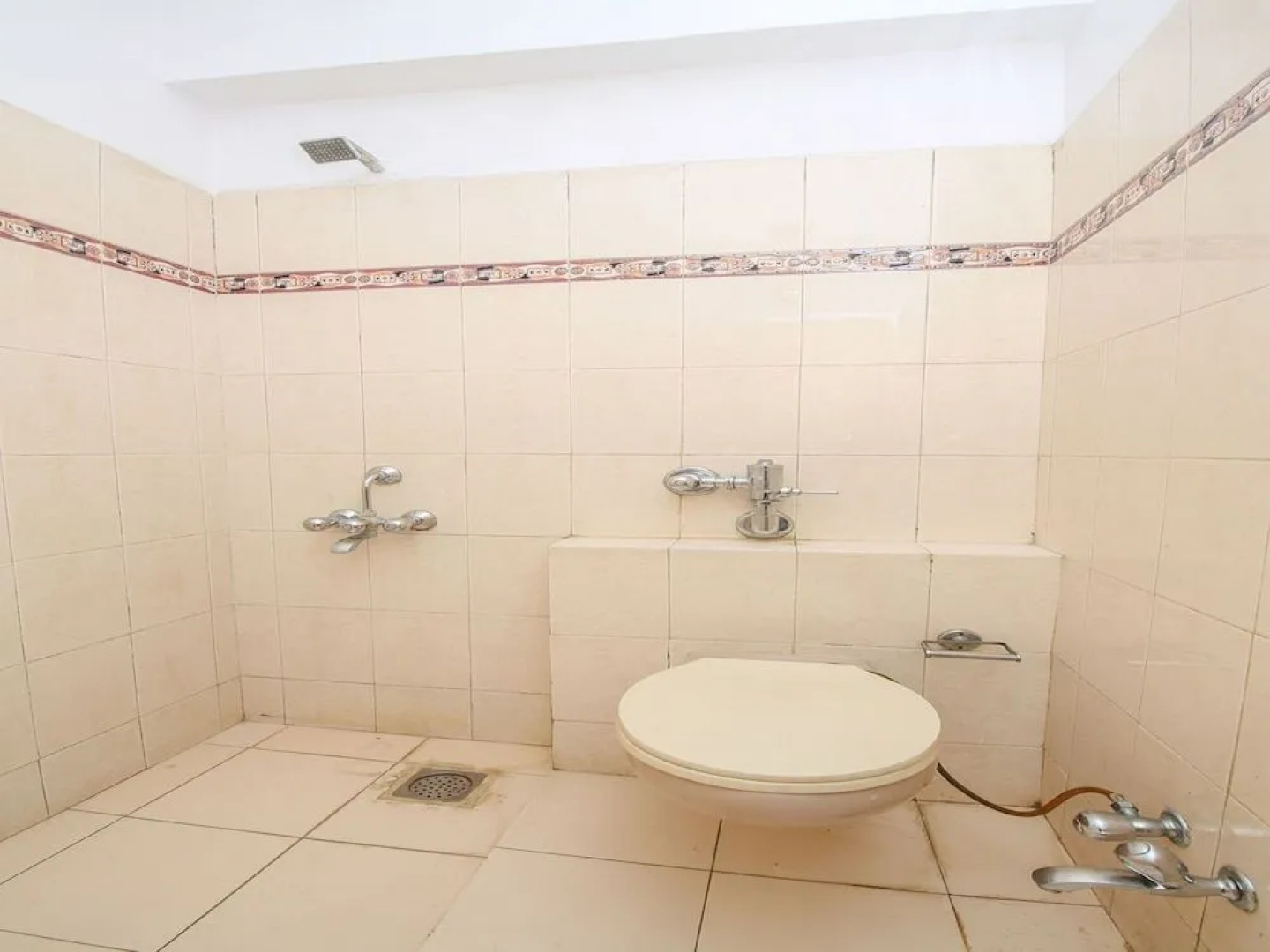 Oyo 10415 Hotel Prestige Princess