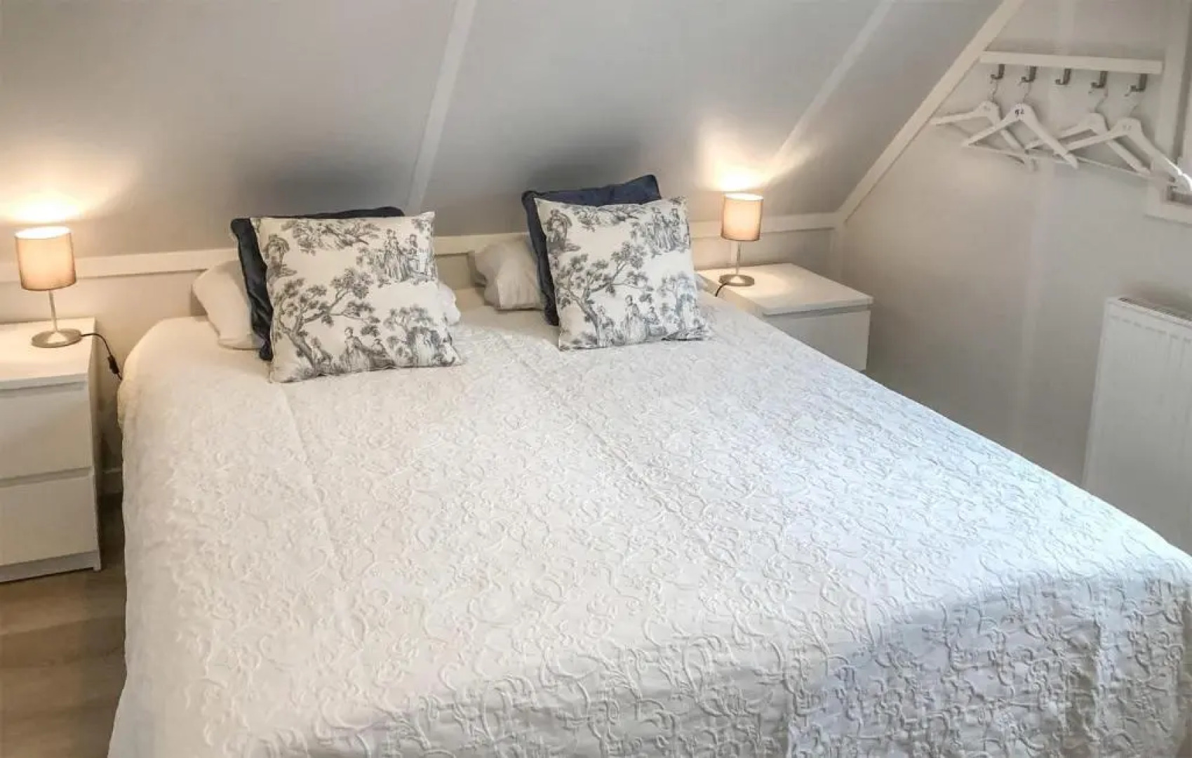 Nice Home in Hoge Hexel With 3 Bedrooms and Wifi