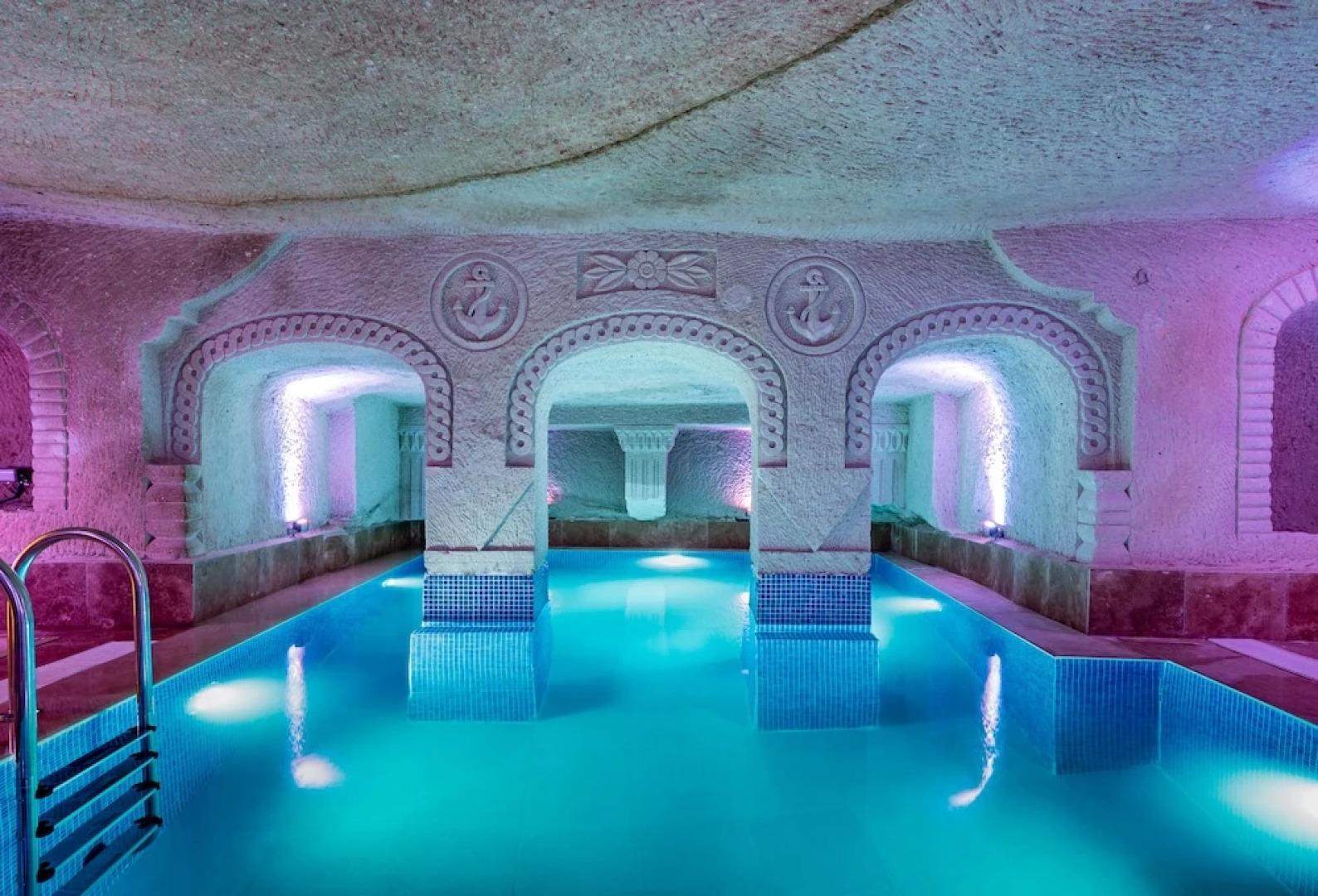 Cappadocia inans Cave & Swimming Pool Hot