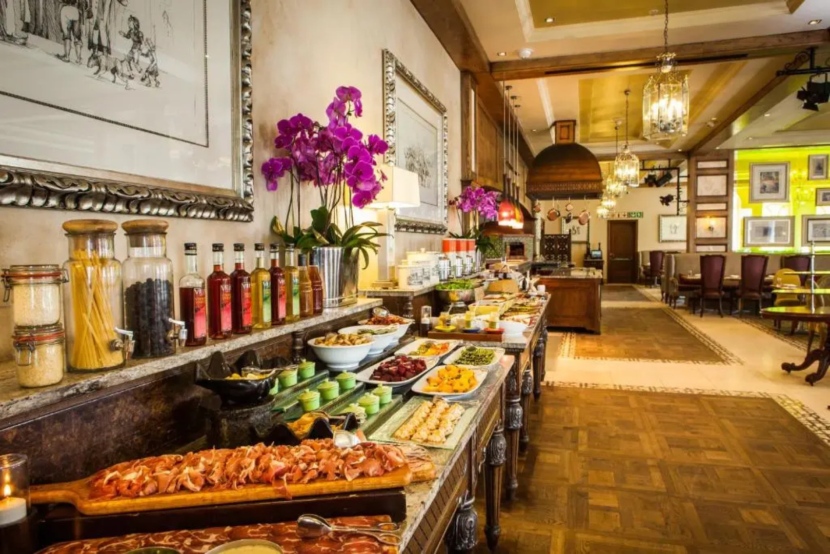 Pivot Hotel Montecasino