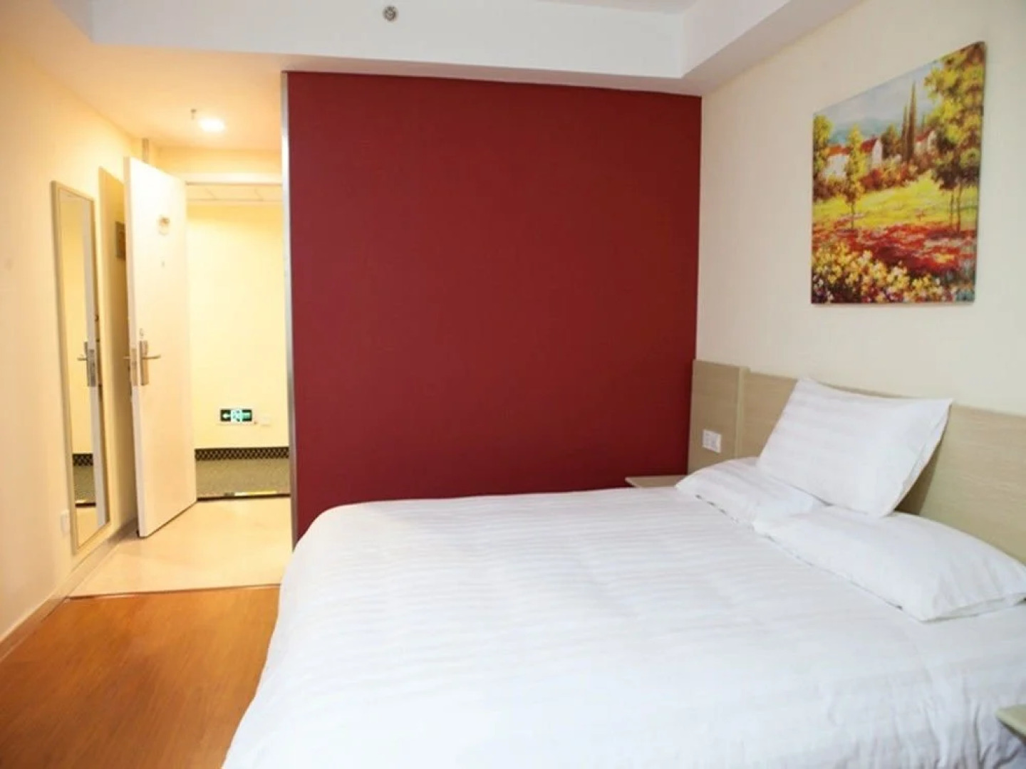 Hanting Express Pingliang New Minzhu Road