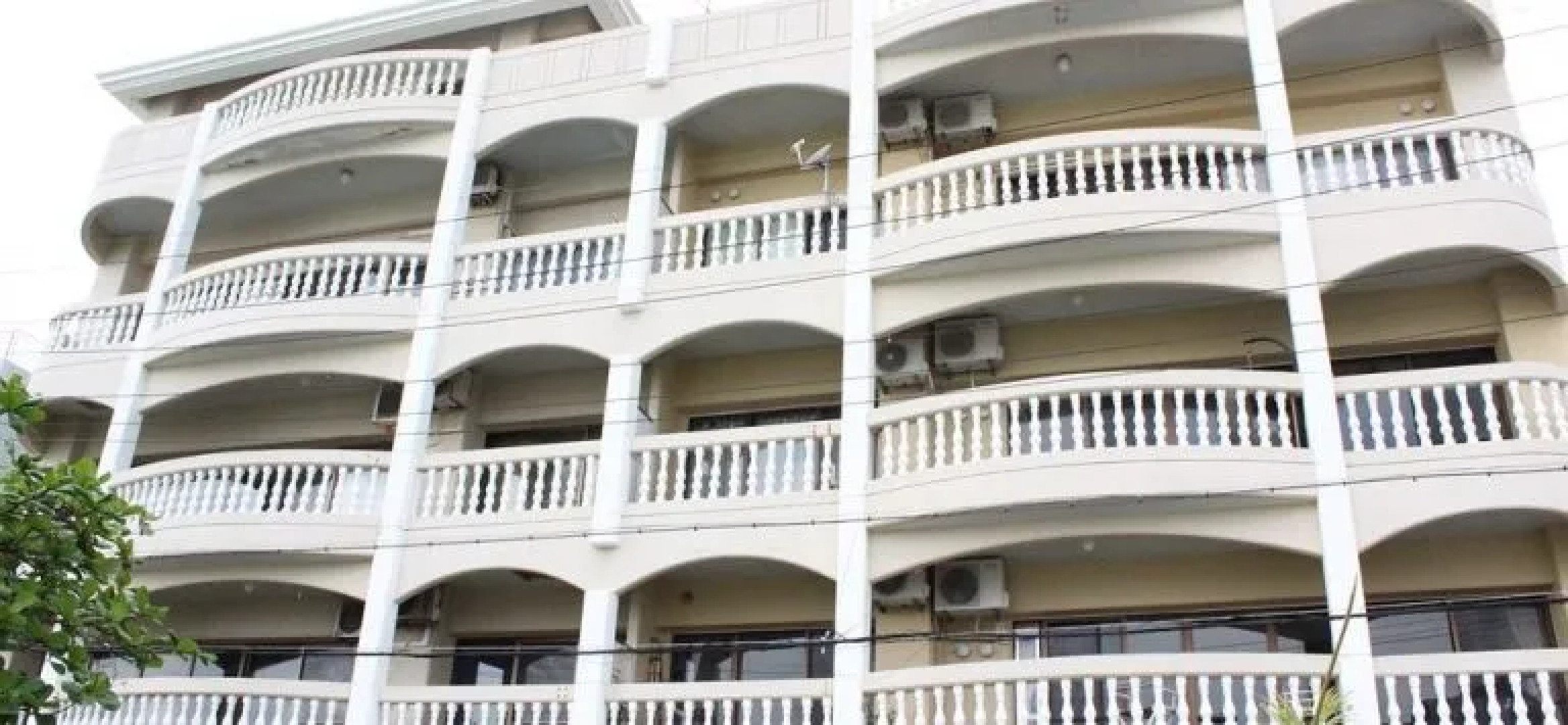 Condominium Chatanmonogatari Bayside