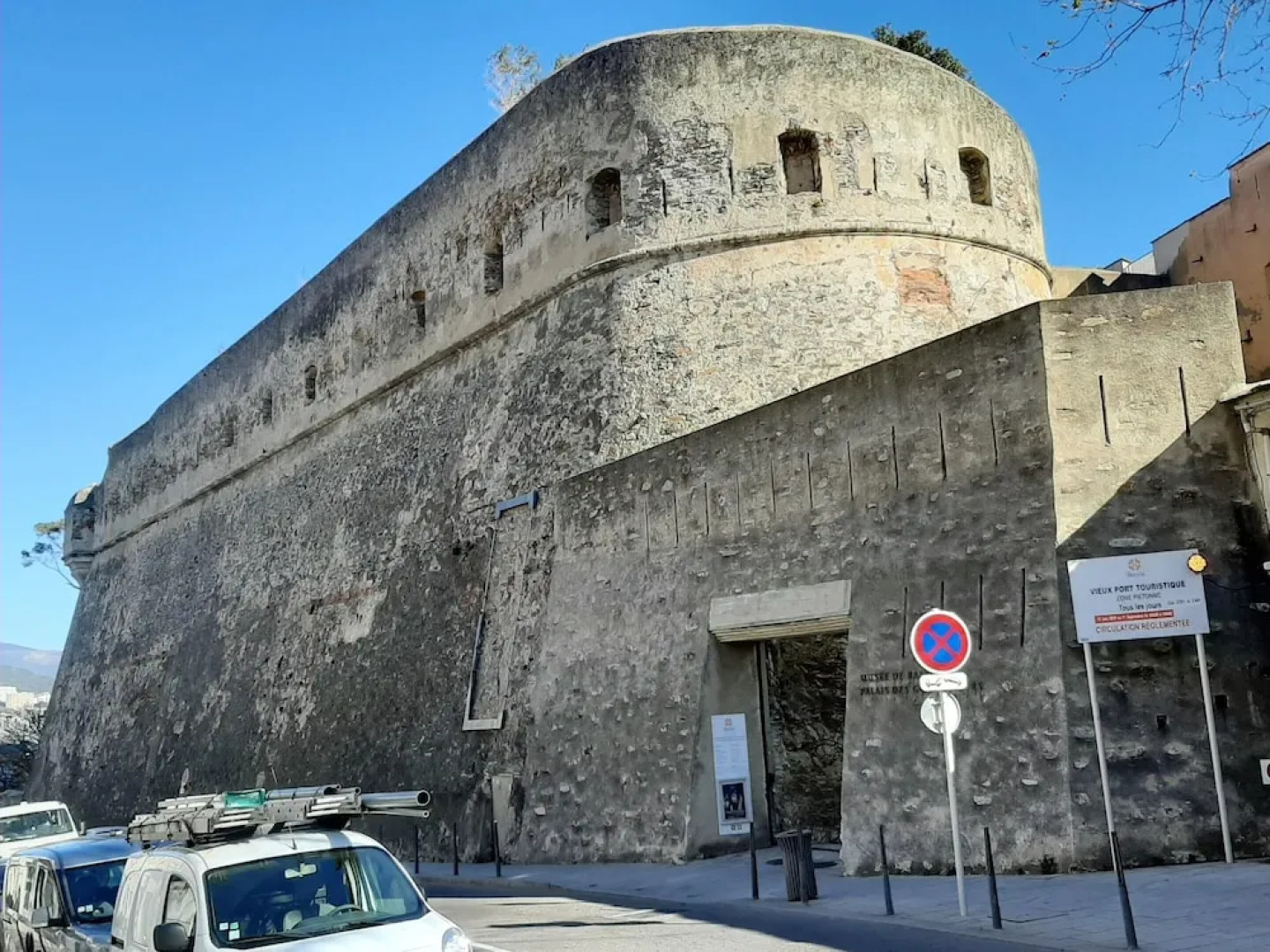 Apartment With 2 Bedrooms in Bastia, With Shared Pool, Furnished Terrace and Wifi