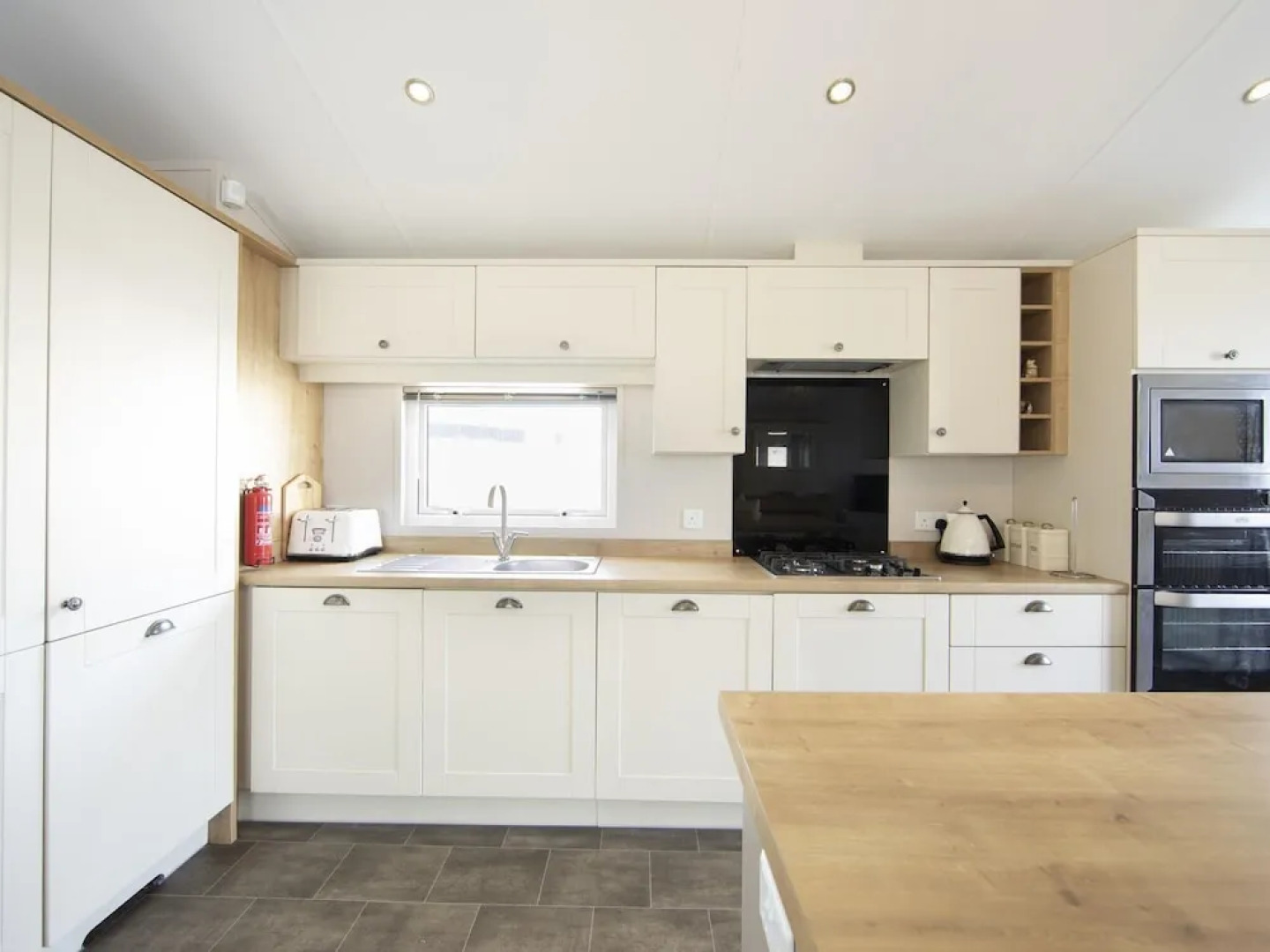 Homely Apartment in Roanne With Terrace