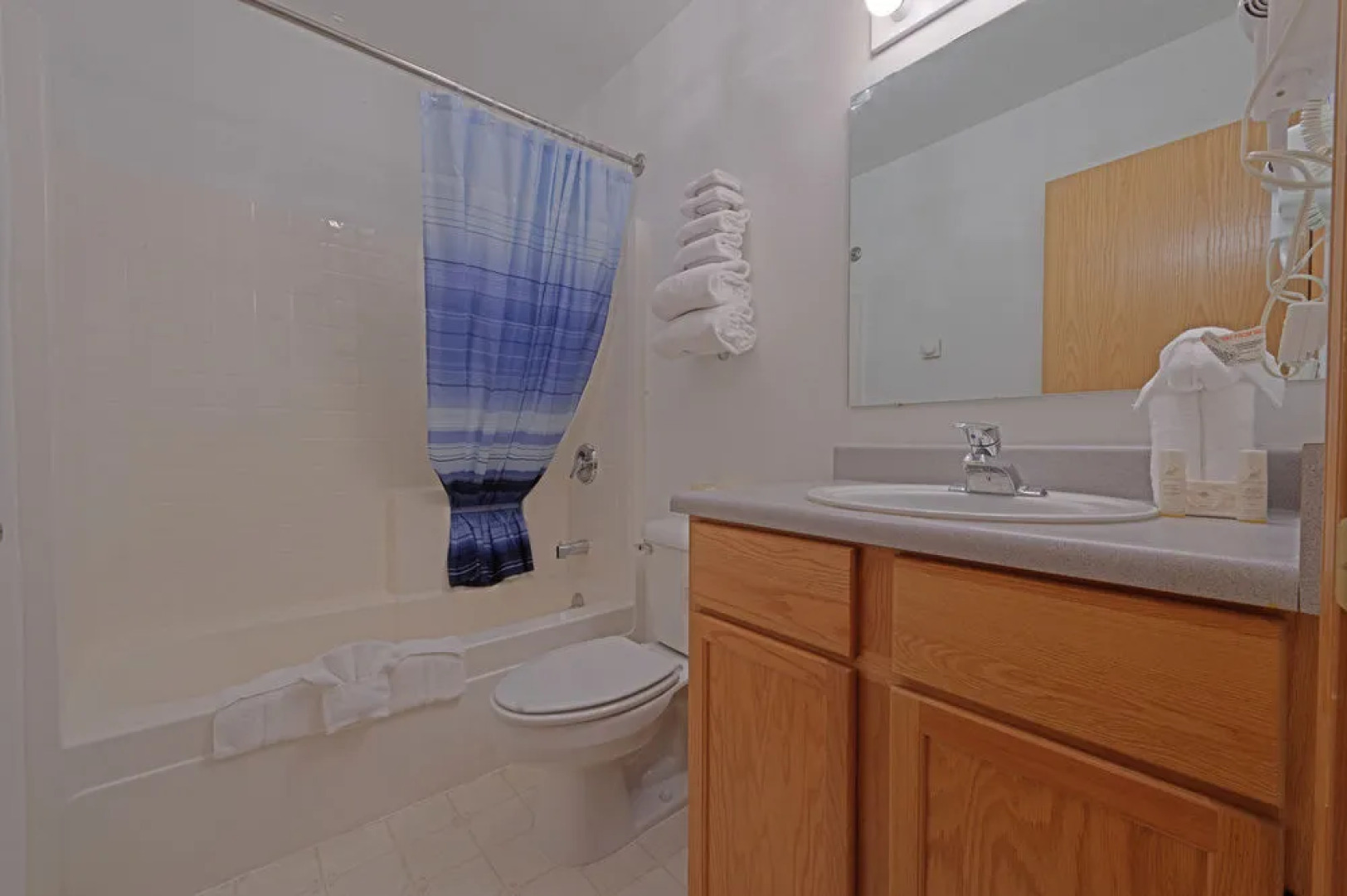 Frontier Suites Hotel in Juneau