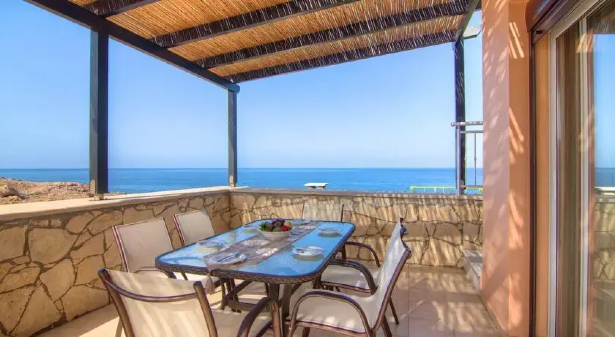 Lili Sea Front House