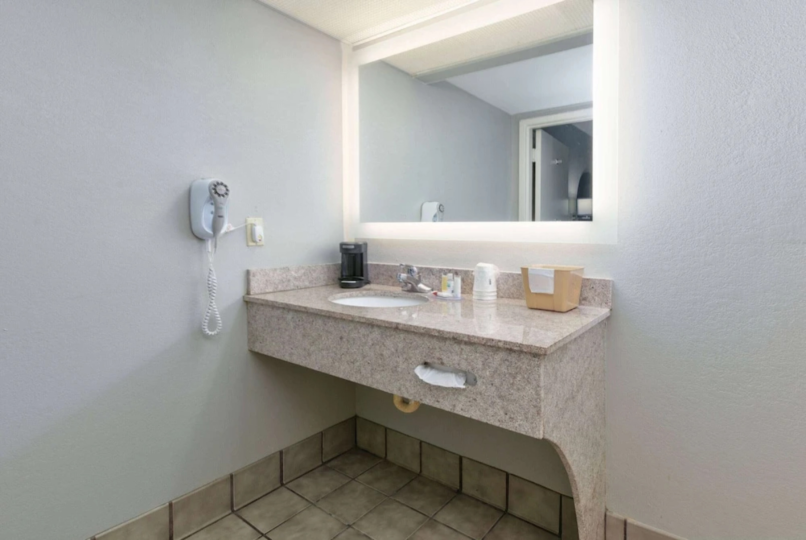 Super 8 Diberville Biloxi Area