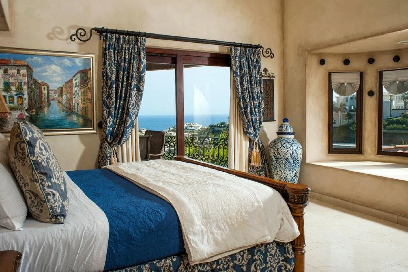 Villa Maria by Cabo Villas