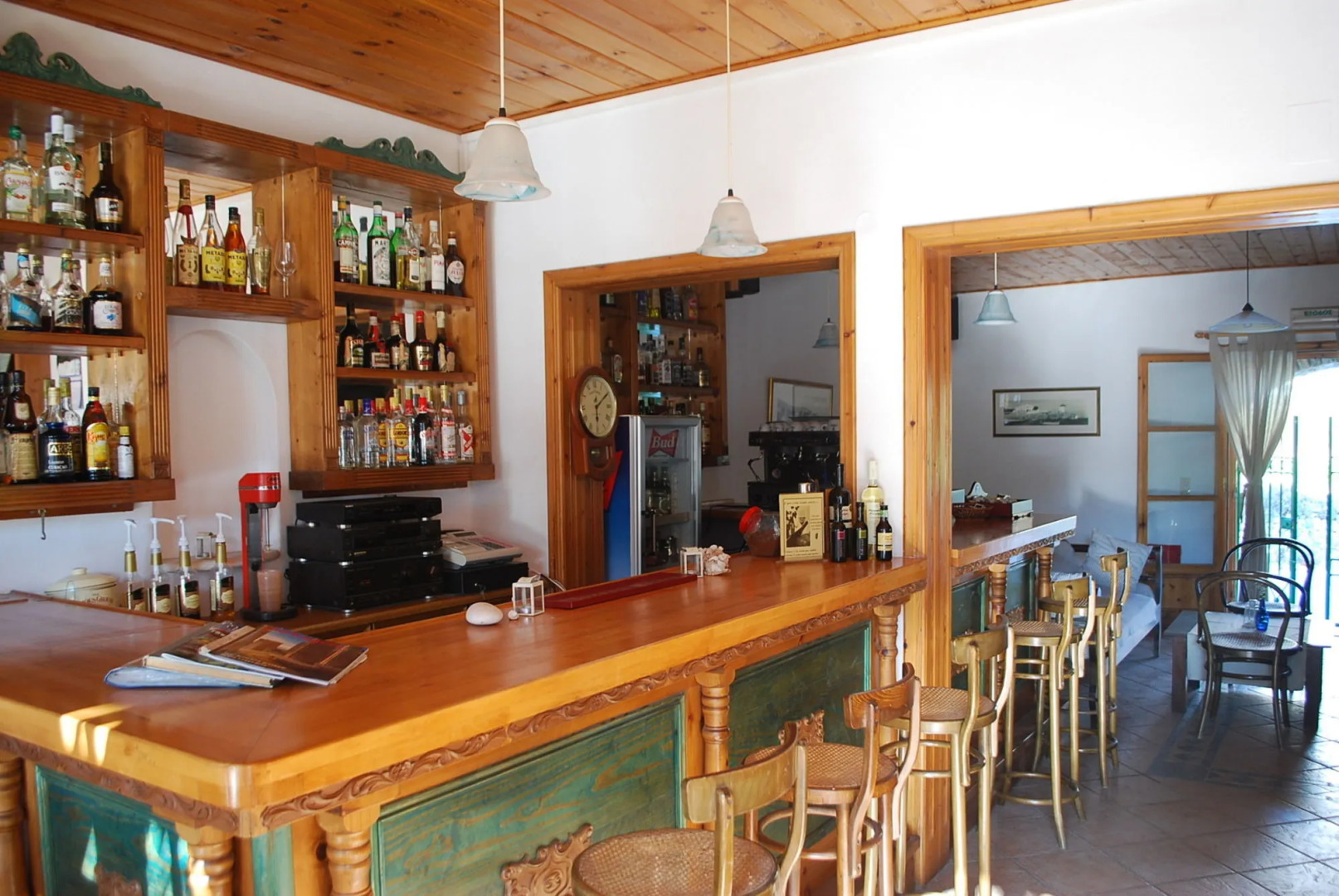 Sirocos Rooms And Studios