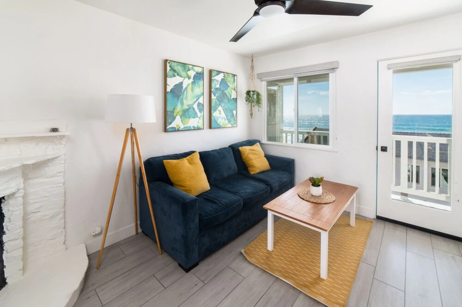 Pacific Villas: Unit 4